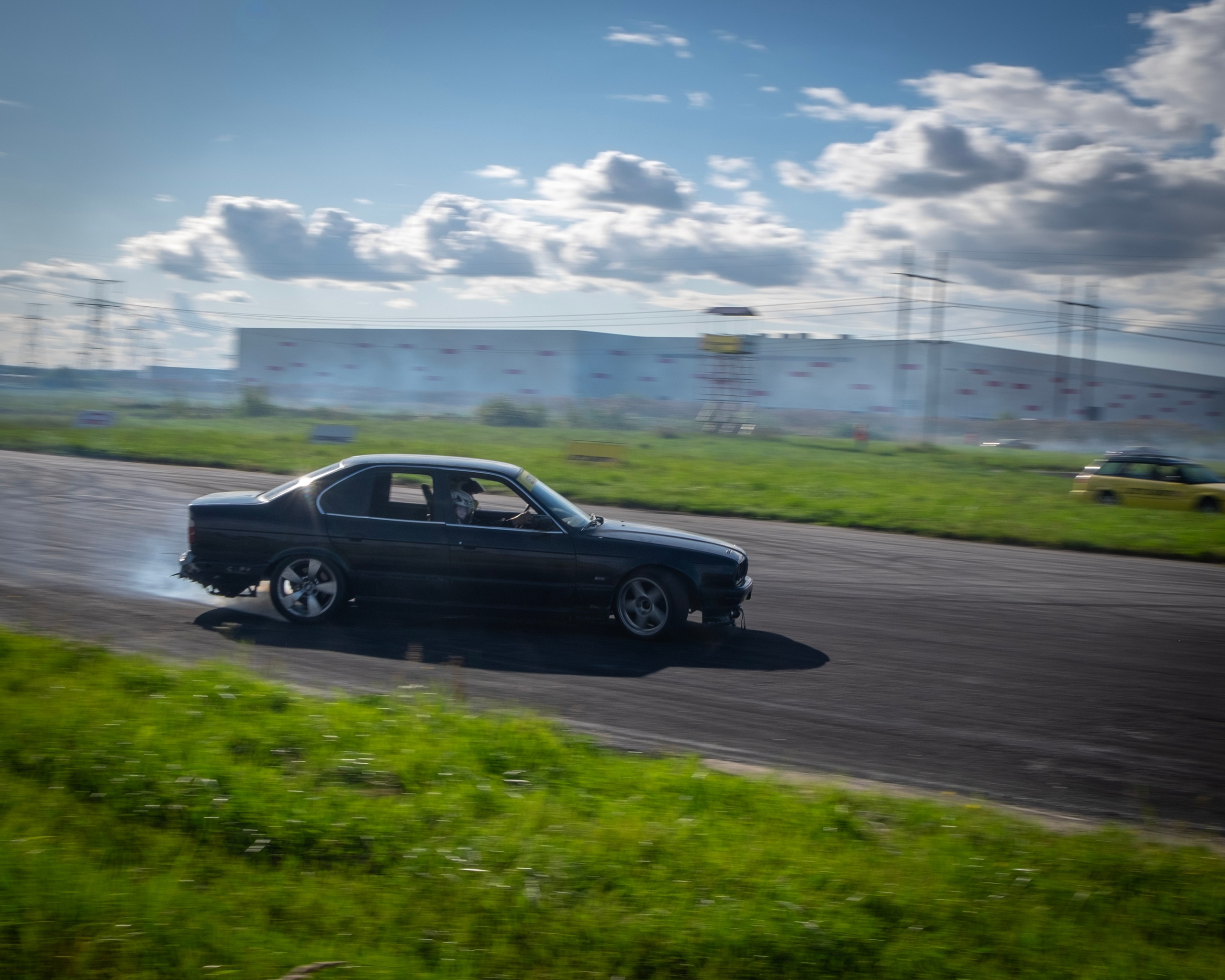 AUTODROM FEST. Автомобильные фотографии и рисунки в Санкт-Петербурги Пашков Дмитрий