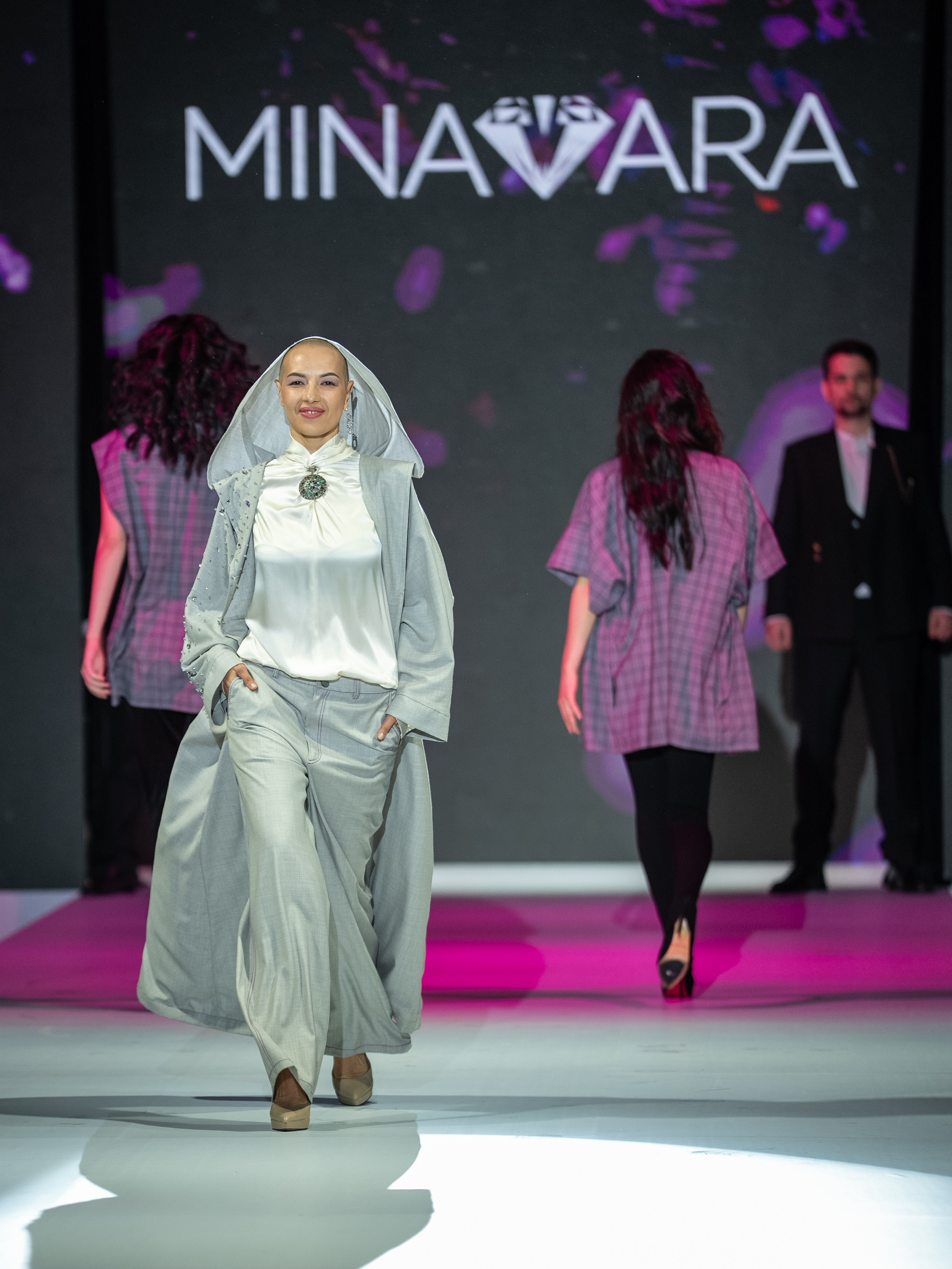 Eurasia Fashion Week Minavara. Сайт Алматинского НЮ АРТ, будуар и фэшн фотографа Дениса Карпенко