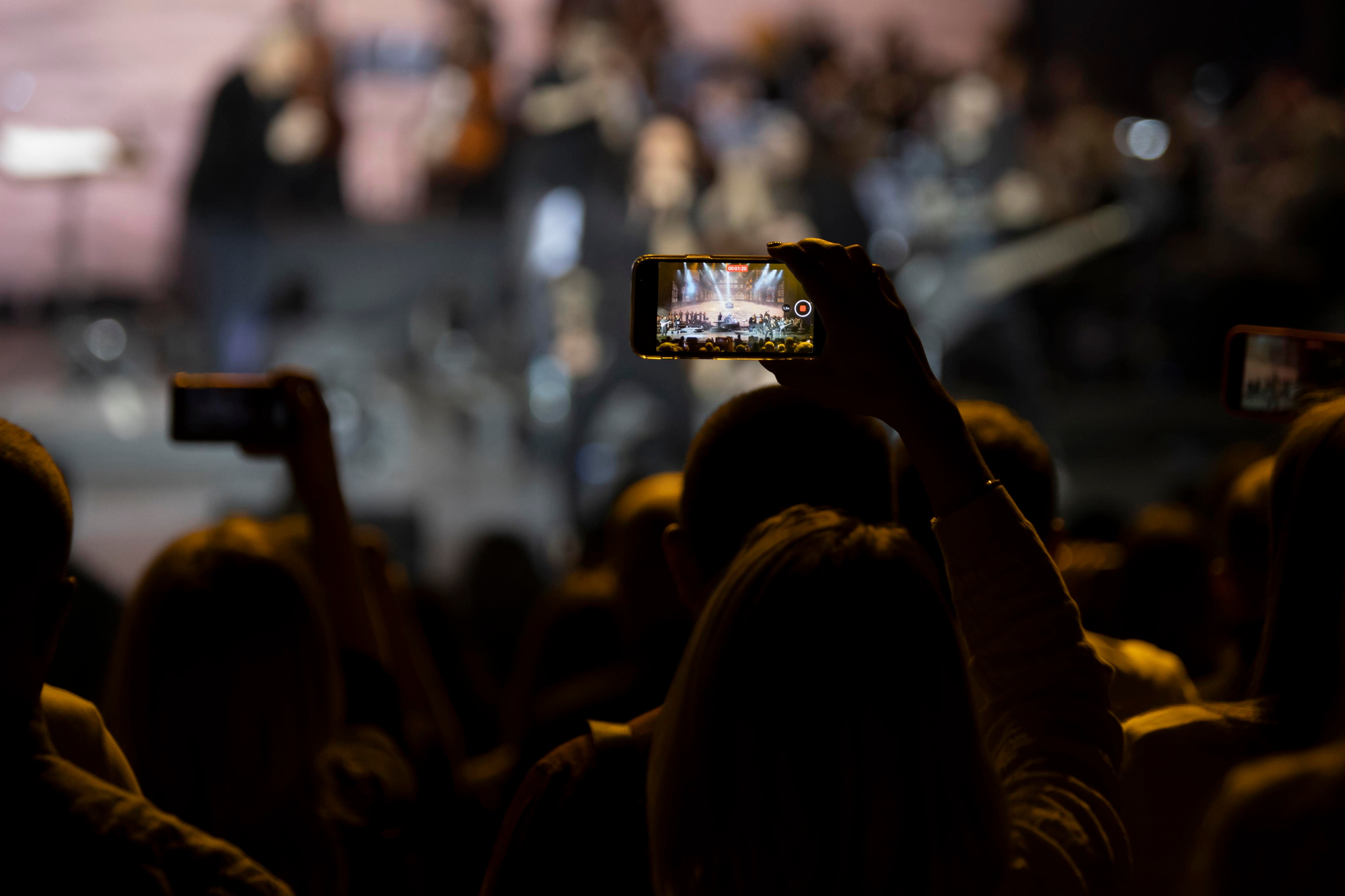 Концерт Ронни Ромеро — Трибьют Queen, Крокус Сити, 01.03.2022. Фотография. Юрий Савин