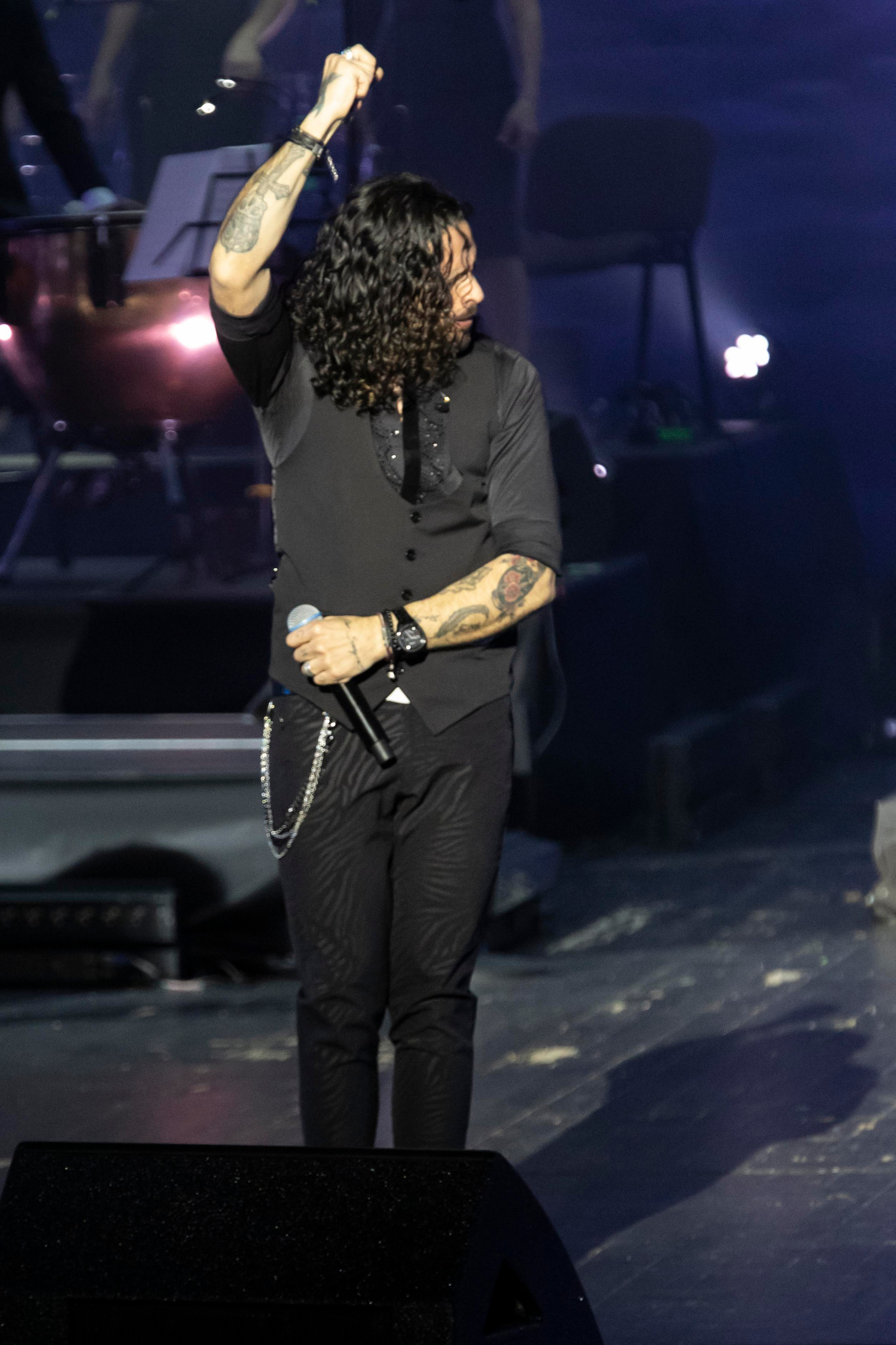 Концерт Ронни Ромеро — Трибьют Queen, Крокус Сити, 01.03.2022. Фотография. Юрий Савин