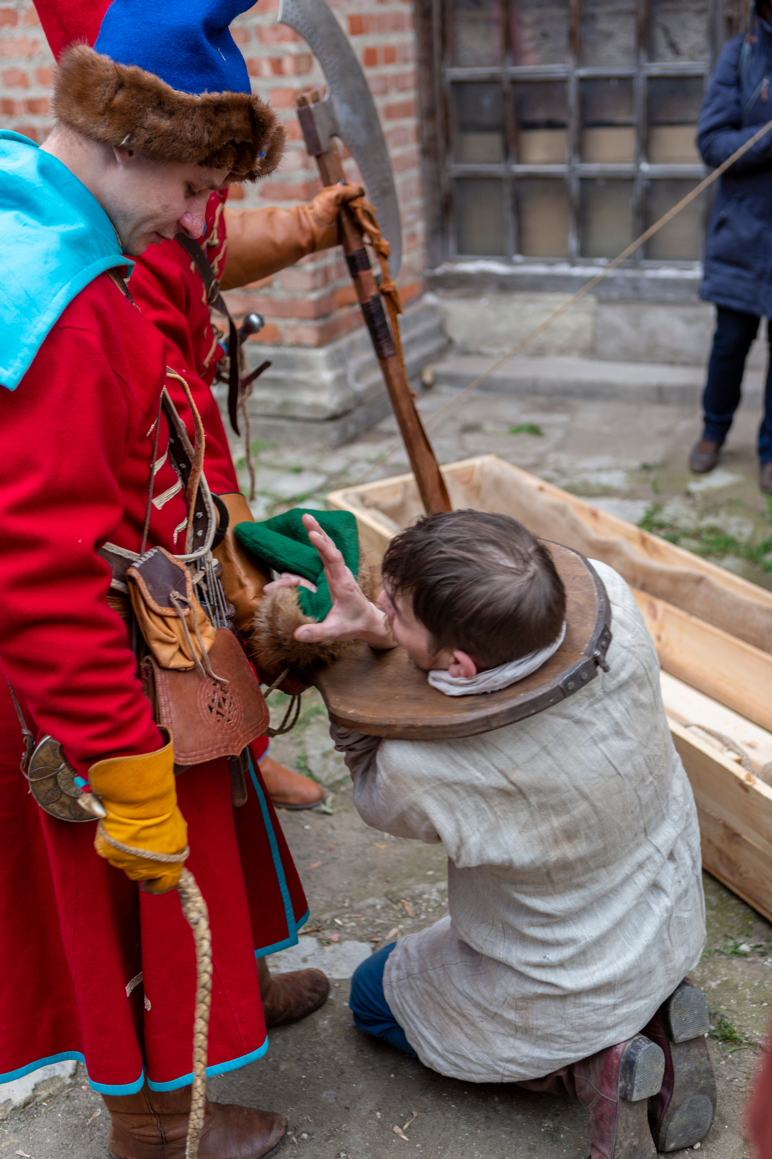 Съемка исторического фестивалия в Москве в Крутицком подворье. Фотография. Юрий Савин