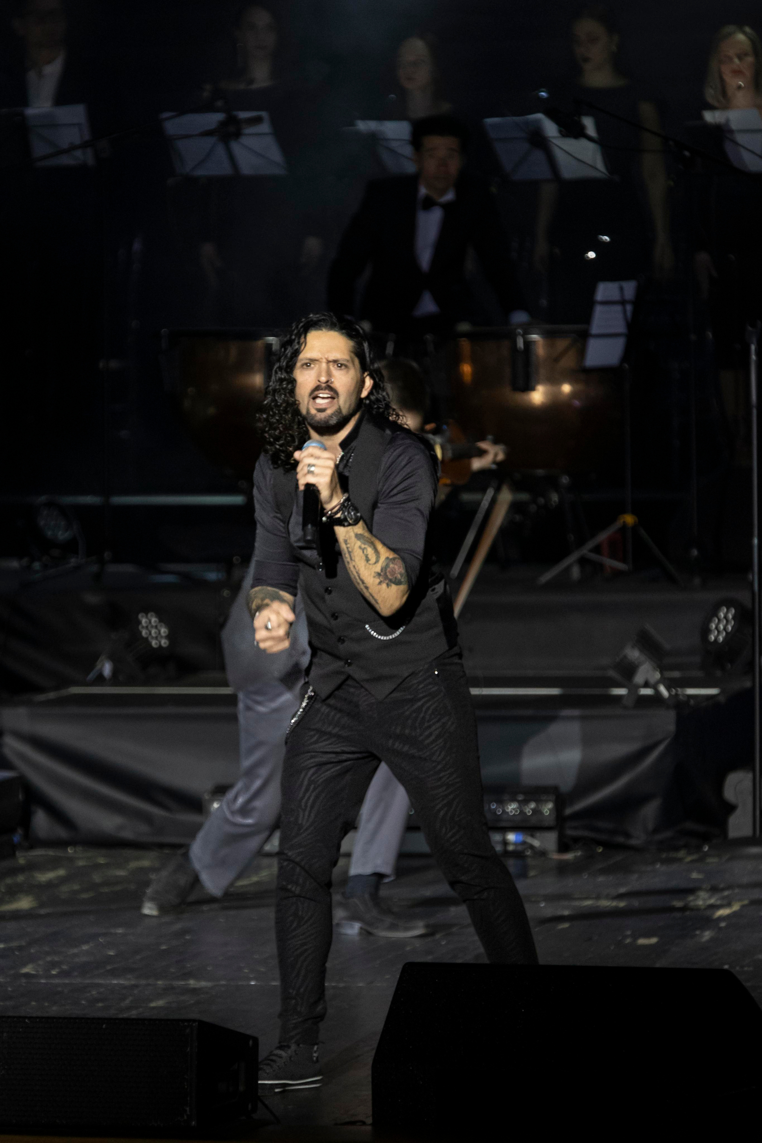 Концерт Ронни Ромеро — Трибьют Queen, Крокус Сити, 01.03.2022. Фотография. Юрий Савин