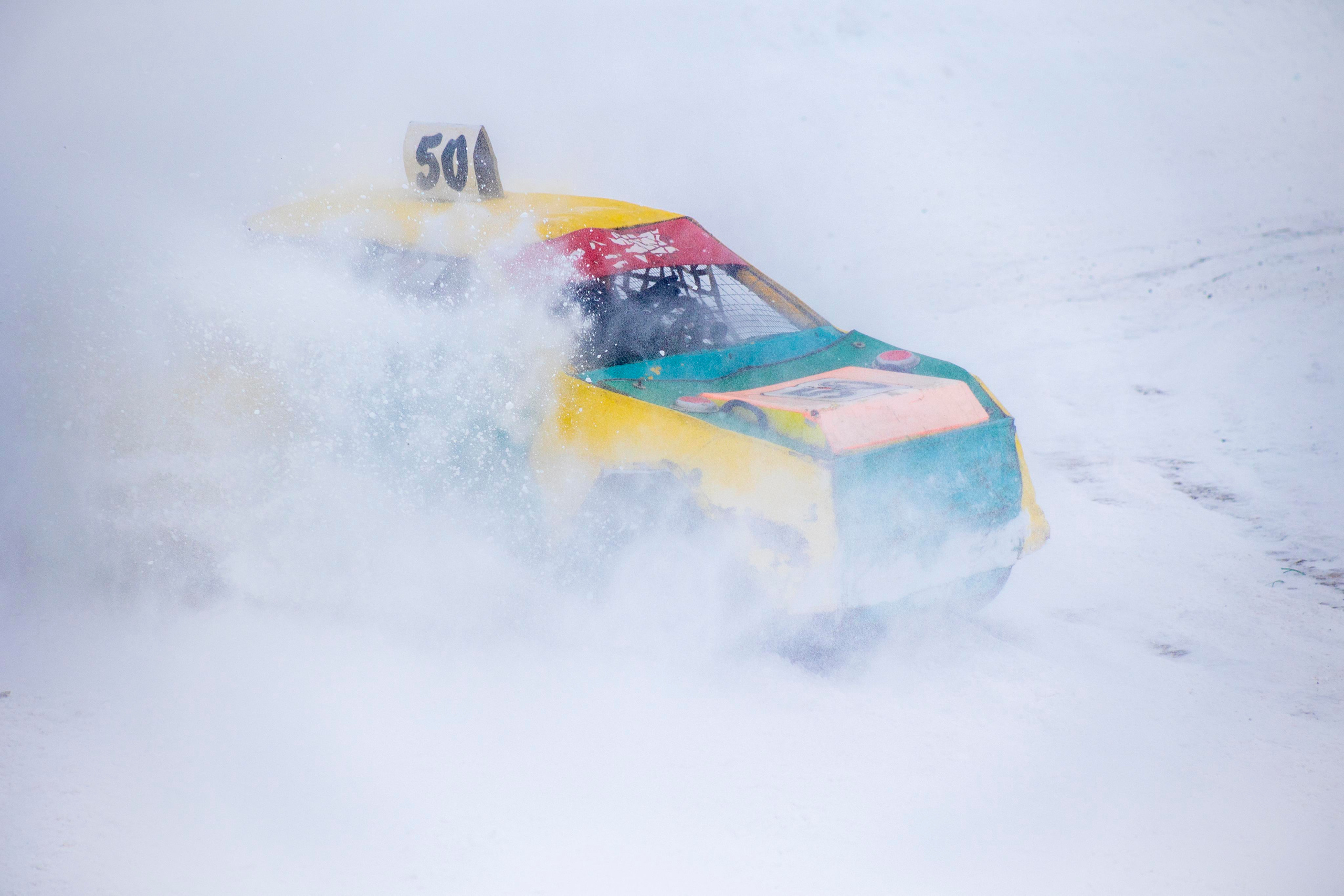 Фотосъемка Гонки на выживание в Подмосковье зимой. Фотография. Юрий Савин