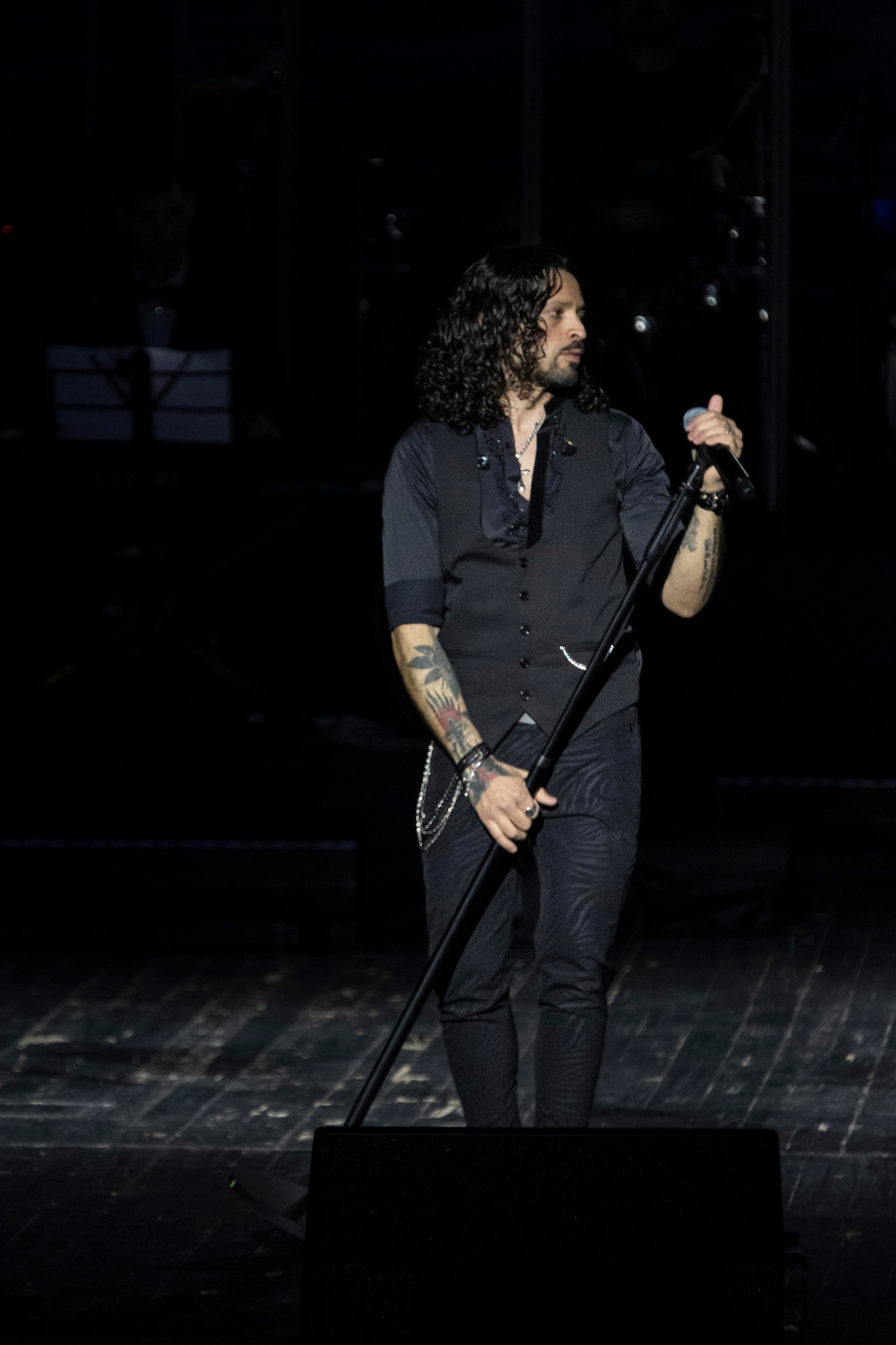 Концерт Ронни Ромеро — Трибьют Queen, Крокус Сити, 01.03.2022. Фотография. Юрий Савин