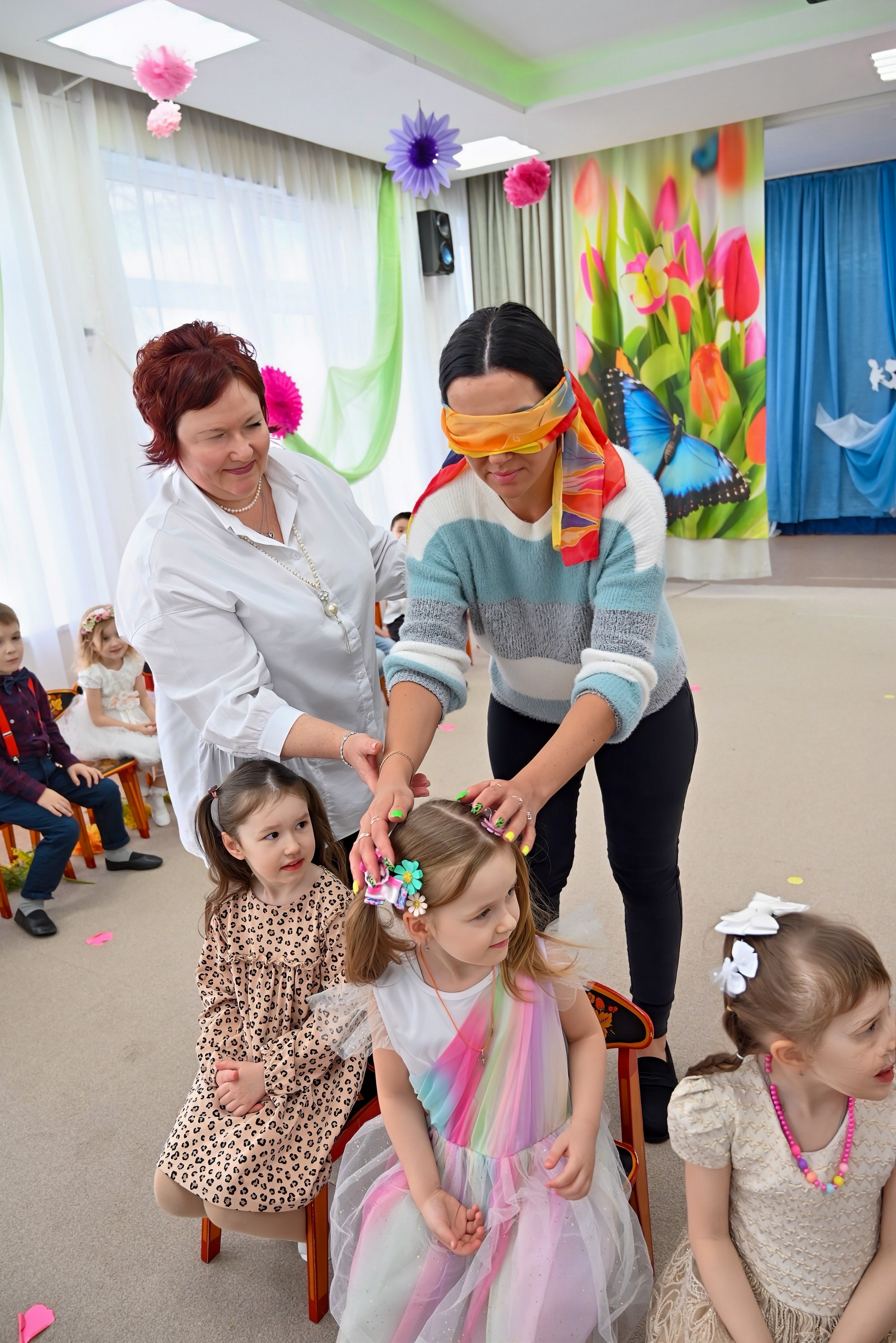 Праздник в группе «Дружная семейка». Семейный и детский фотограф Москва