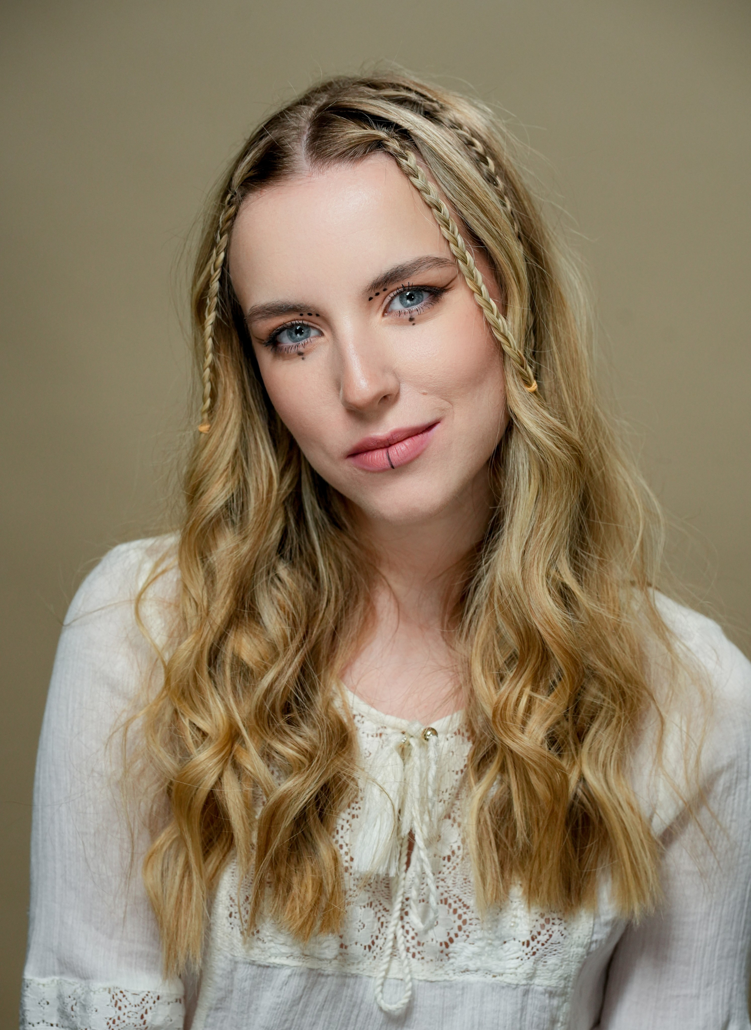 Актриса Полина Долгова. Портретная съемка в Москве, студийный фотограф Игорь Фомин
