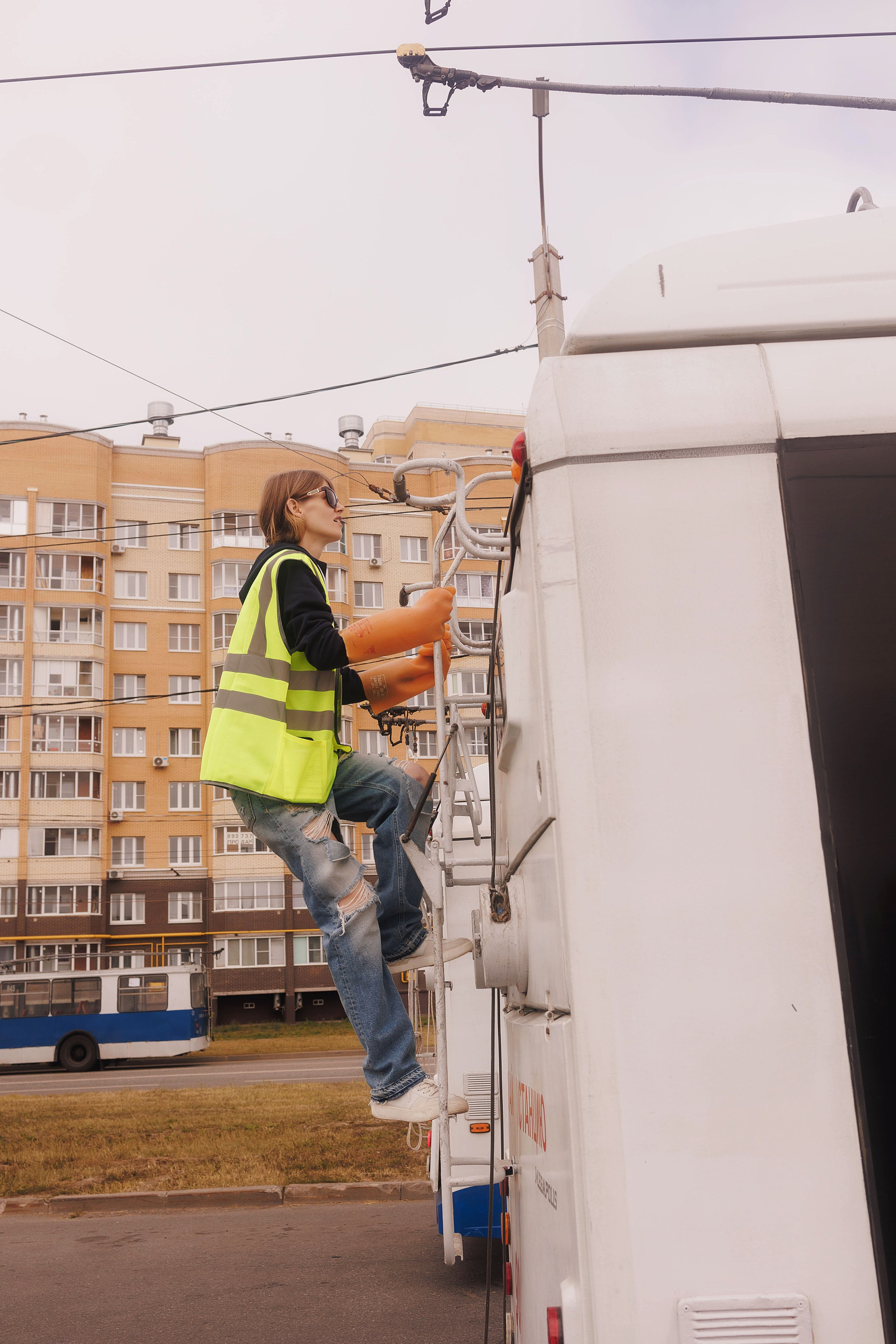 Лучший водитель троллейбуса России — 2024. Портретный и репортажный фотограф в Чебоксарах Андриян Чаркин