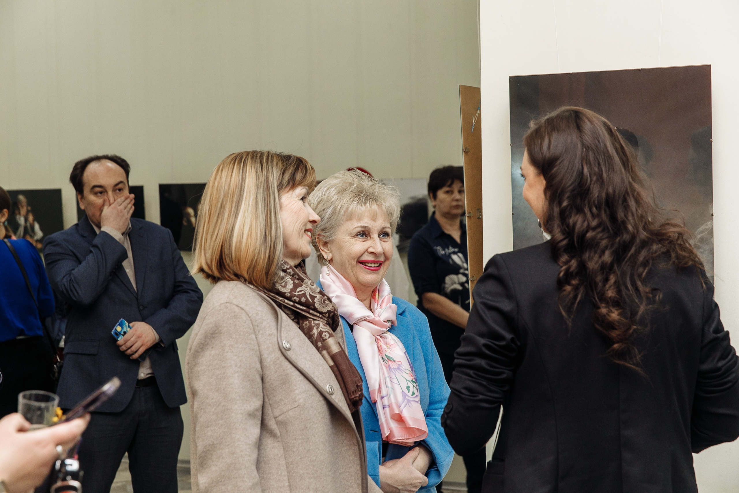 ОТКРЫТИЕ ВЫСТАВКИ. Семейный фотограф в Волгодонске Анастасия Шипилова