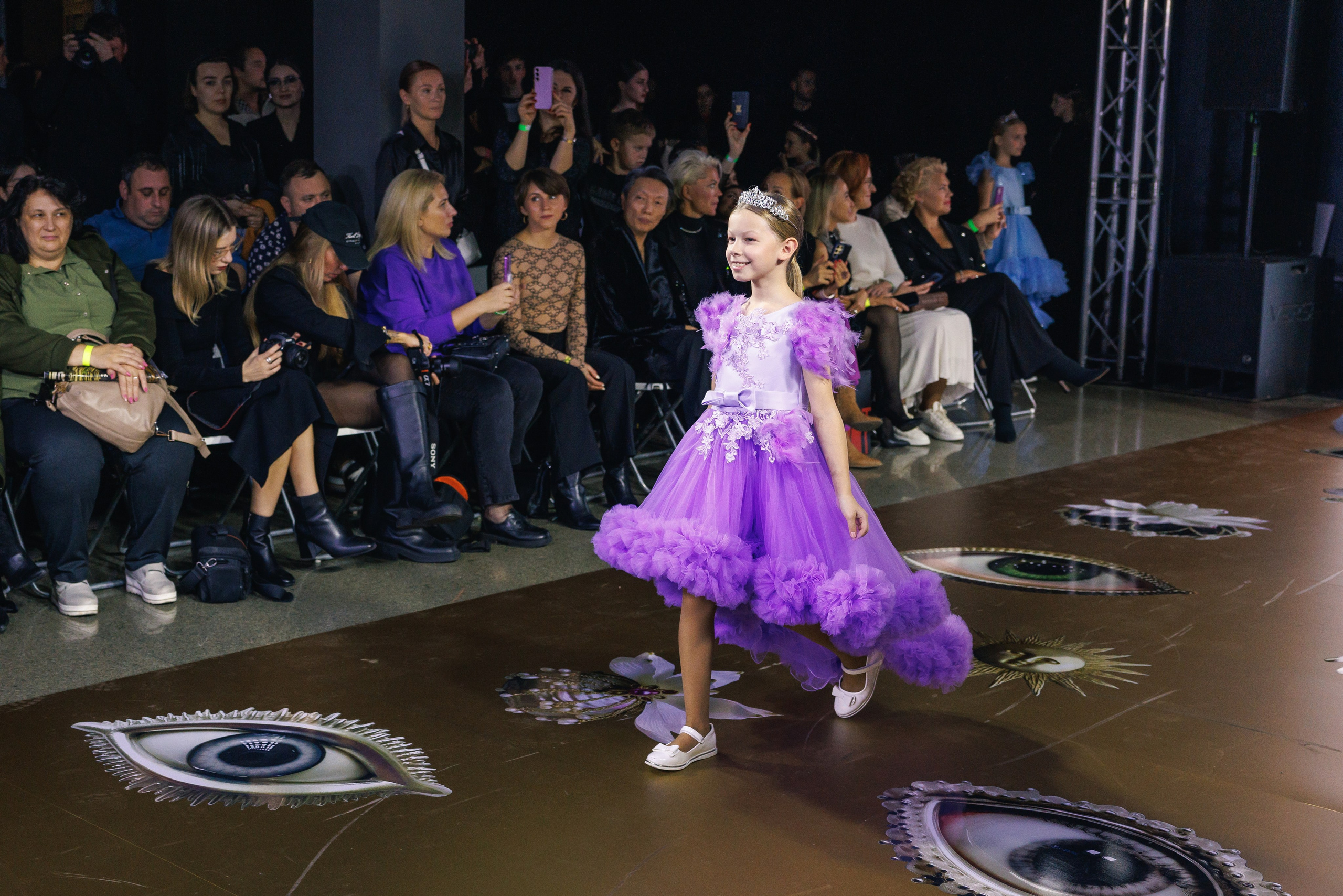 Volga Fashion Week. Профессиональный фотограф в Москве Захар Ишутин