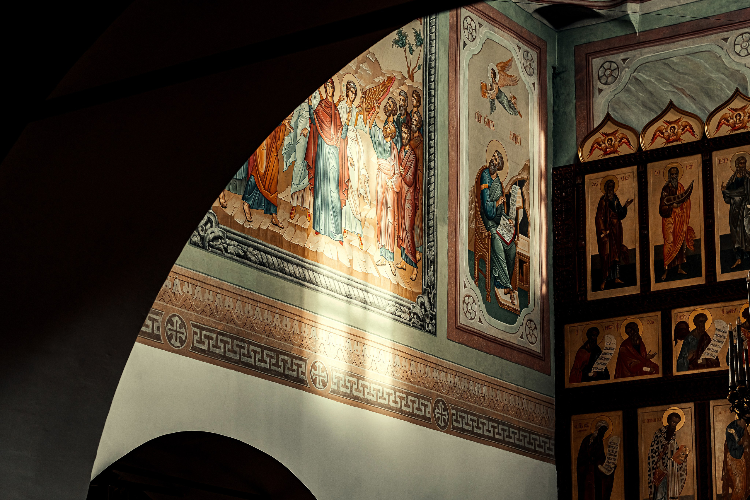 Таинство Крещения Захара. Фотограф Таинств Крещения и Венчания в г. Курске