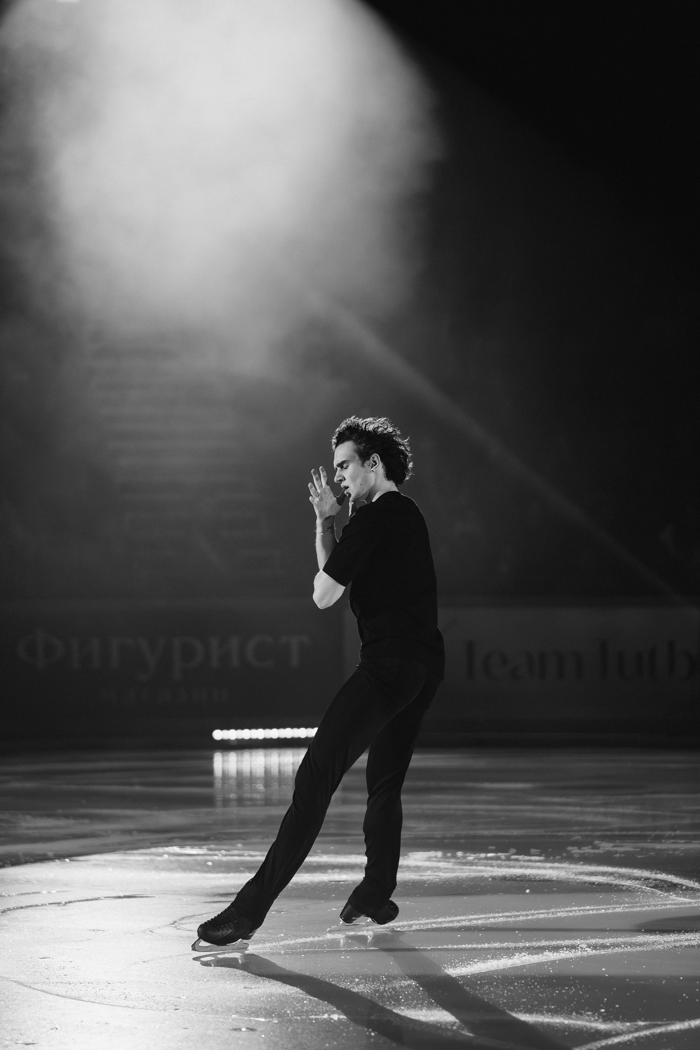 Шоу Этери Тутберидзе в Новосибирске. Воробьева Ксения — Спортивный и танцевальный фотограф Новосибирск