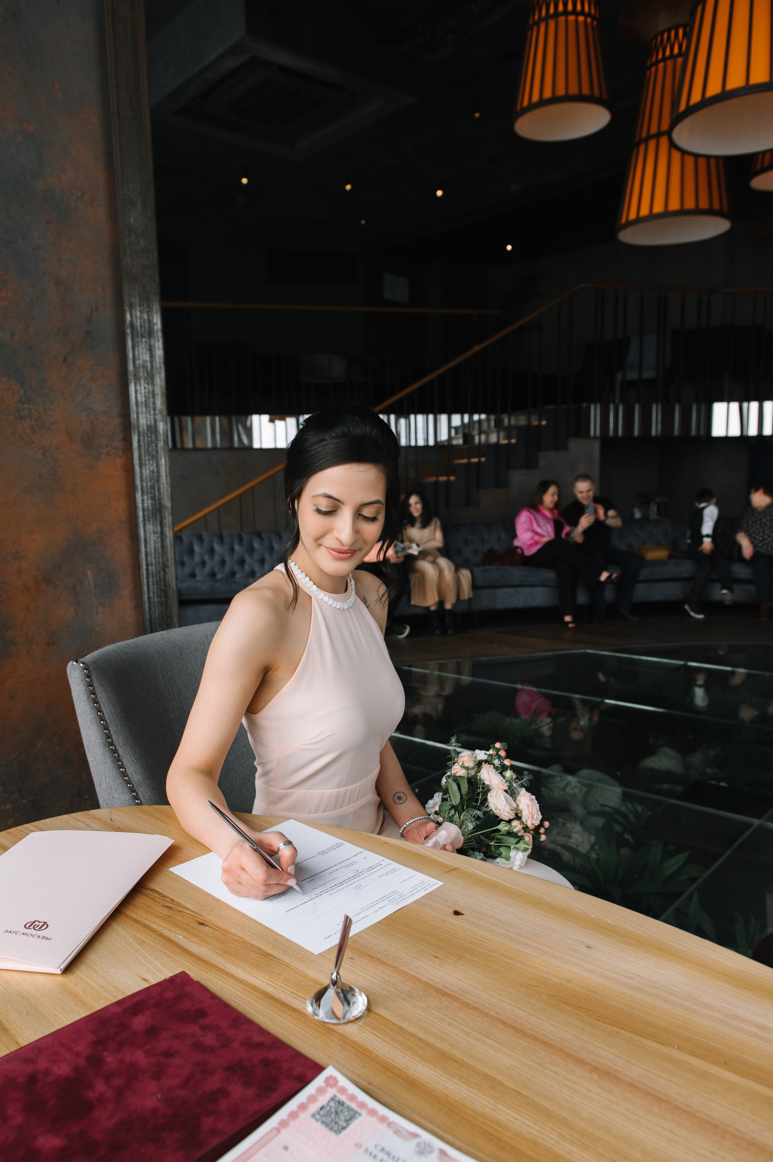 Роспись в «Бёрдз», Москва-Сити. Семейный и свадебный фотограф в Москве Татьяна Николаева