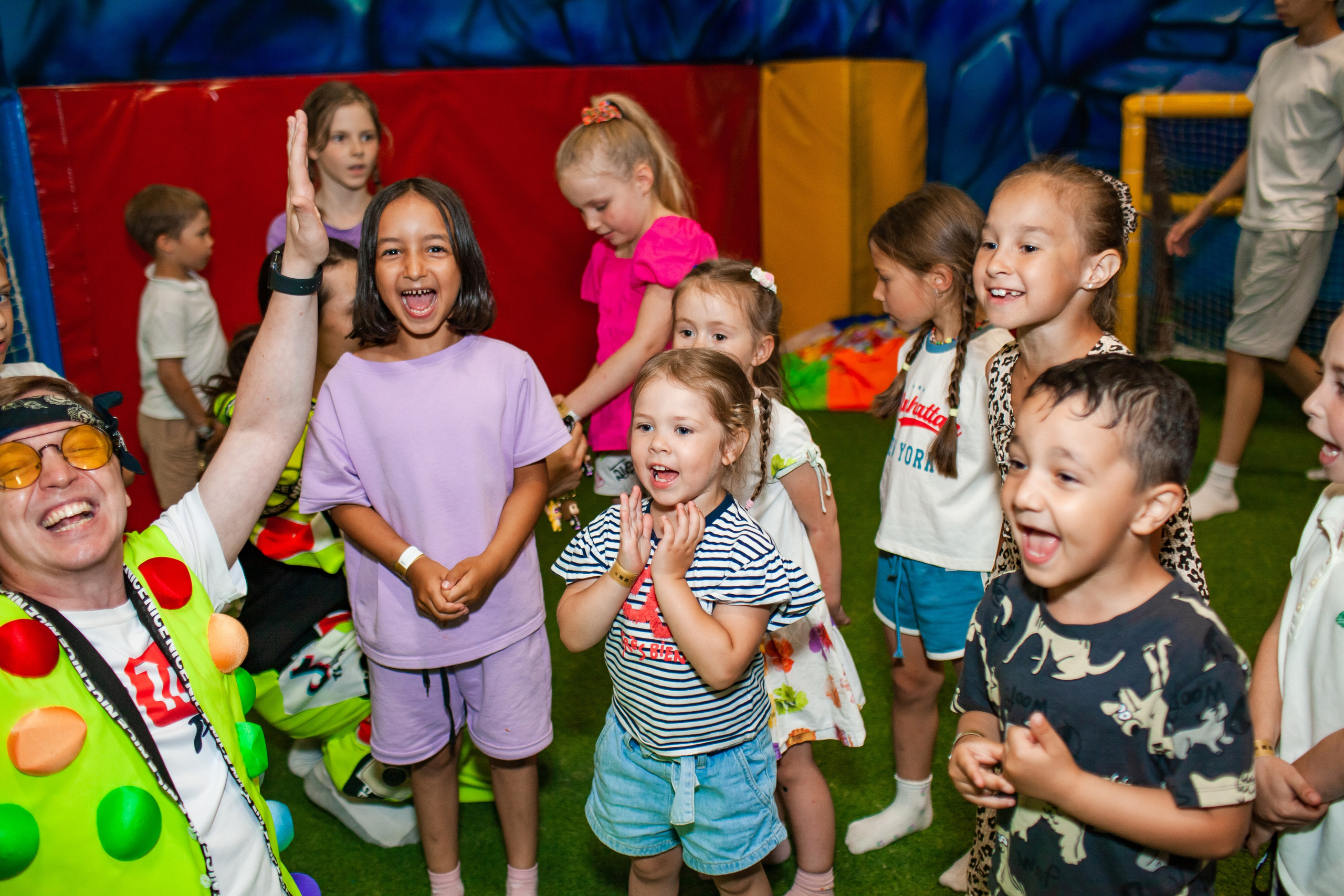 День рождения Даши Ленточная дискотека. Детский и семейный фотограф в Санкт-Петербурге Елизавета Сорокина