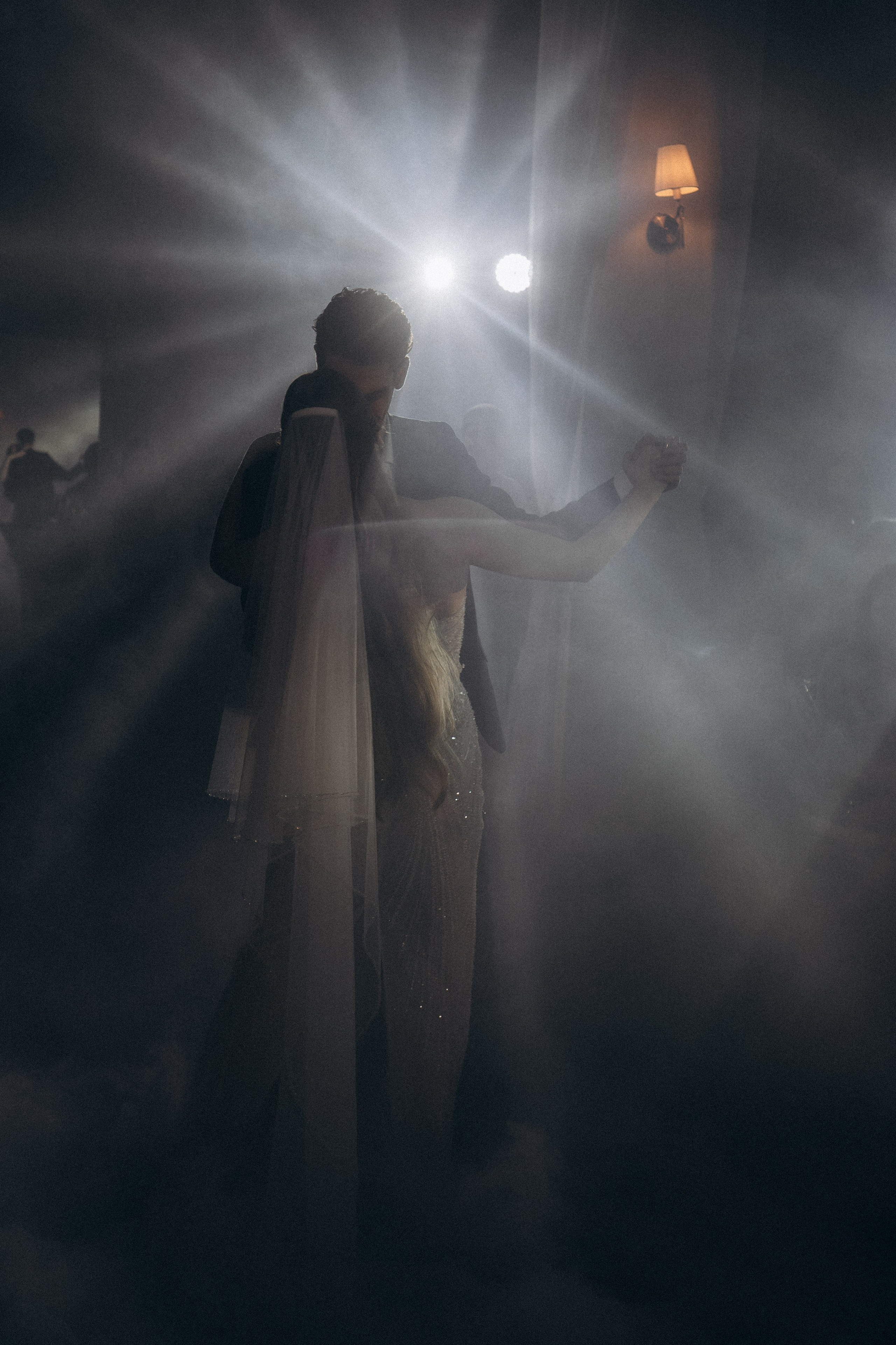 СВАДЕБНАЯ СЬЕМКА СБОРОВ В ОТЕЛЕ И ВЫЕЗД НА ЦЕРЕМОНИЮ (СНЯТО В СИБИРЕ В НИЖНЕВАРТОВСКЕ). Профессиональный фотограф, Санкт-Петербург — Виктория Богомолова