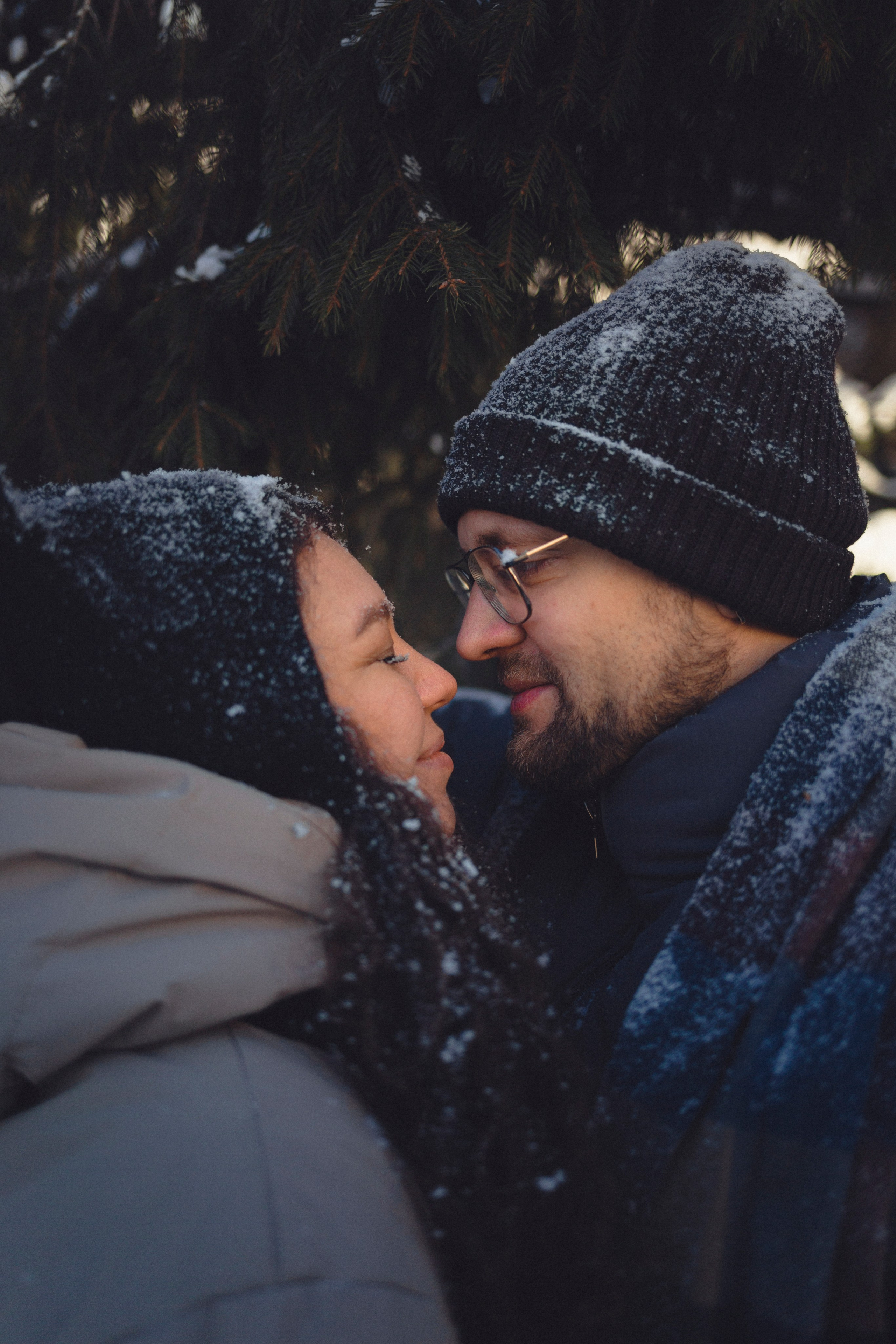 Love-story в Екатеринбурге: Юля и Дима. Фотограф Марина Рерих. Марина Рерих — портретный фотограф в Екатеринбурге