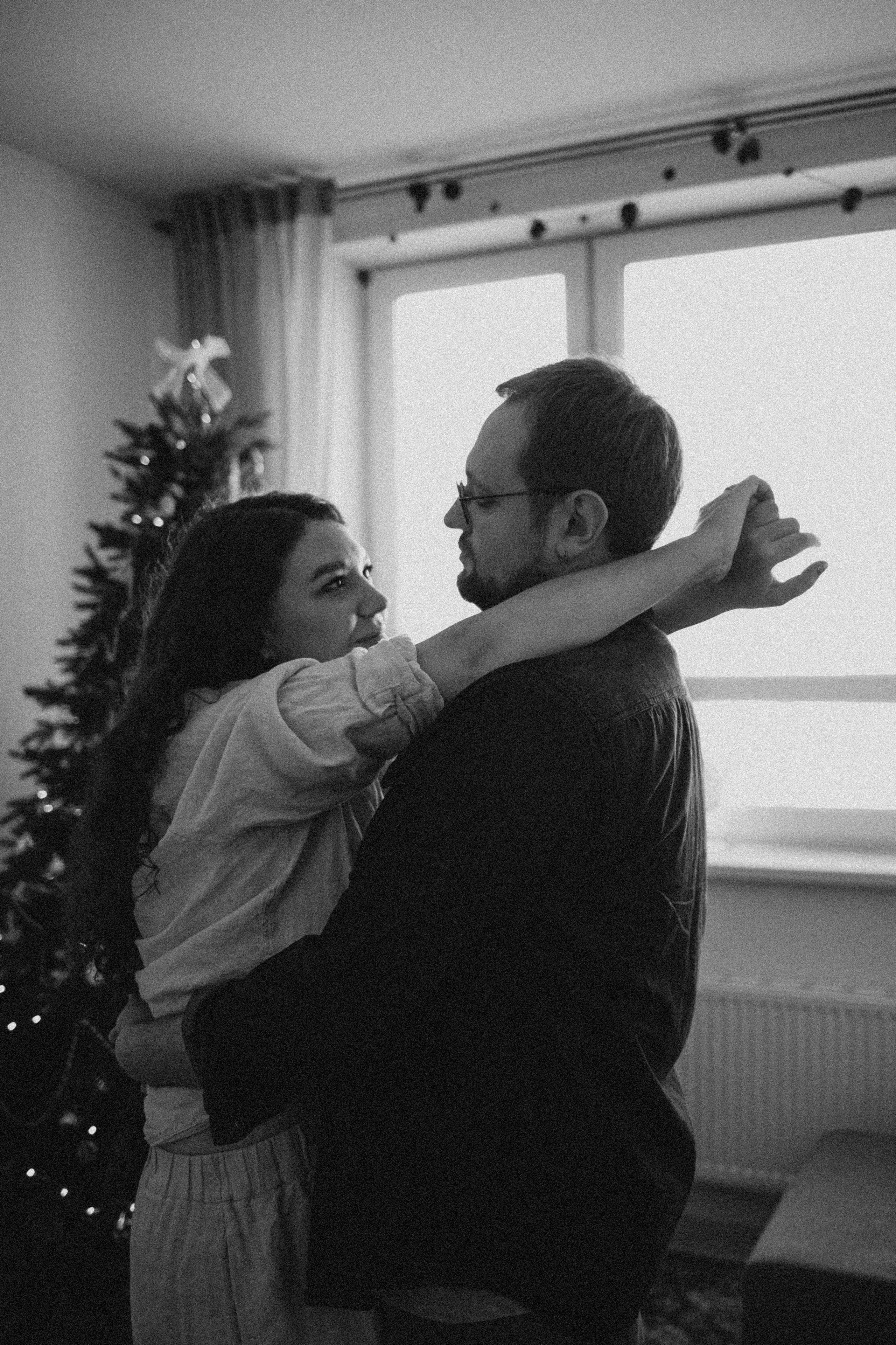 Love-story в Екатеринбурге: Юля и Дима. Фотограф Марина Рерих. Марина Рерих — портретный фотограф в Екатеринбурге