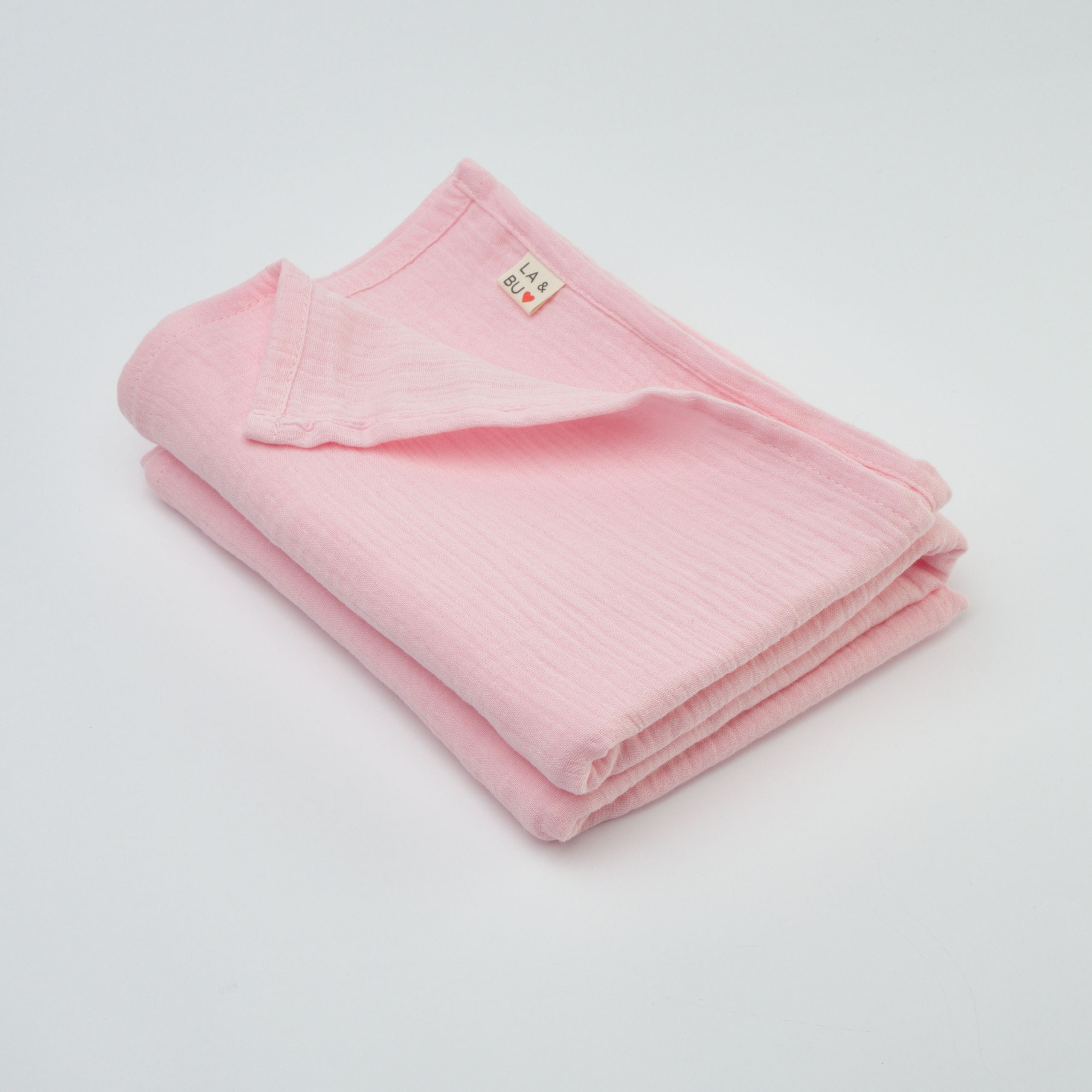 Предметные съёмки товаров для дома и кухни, изделий из ткани и прочих хозяйственных принадлежностей