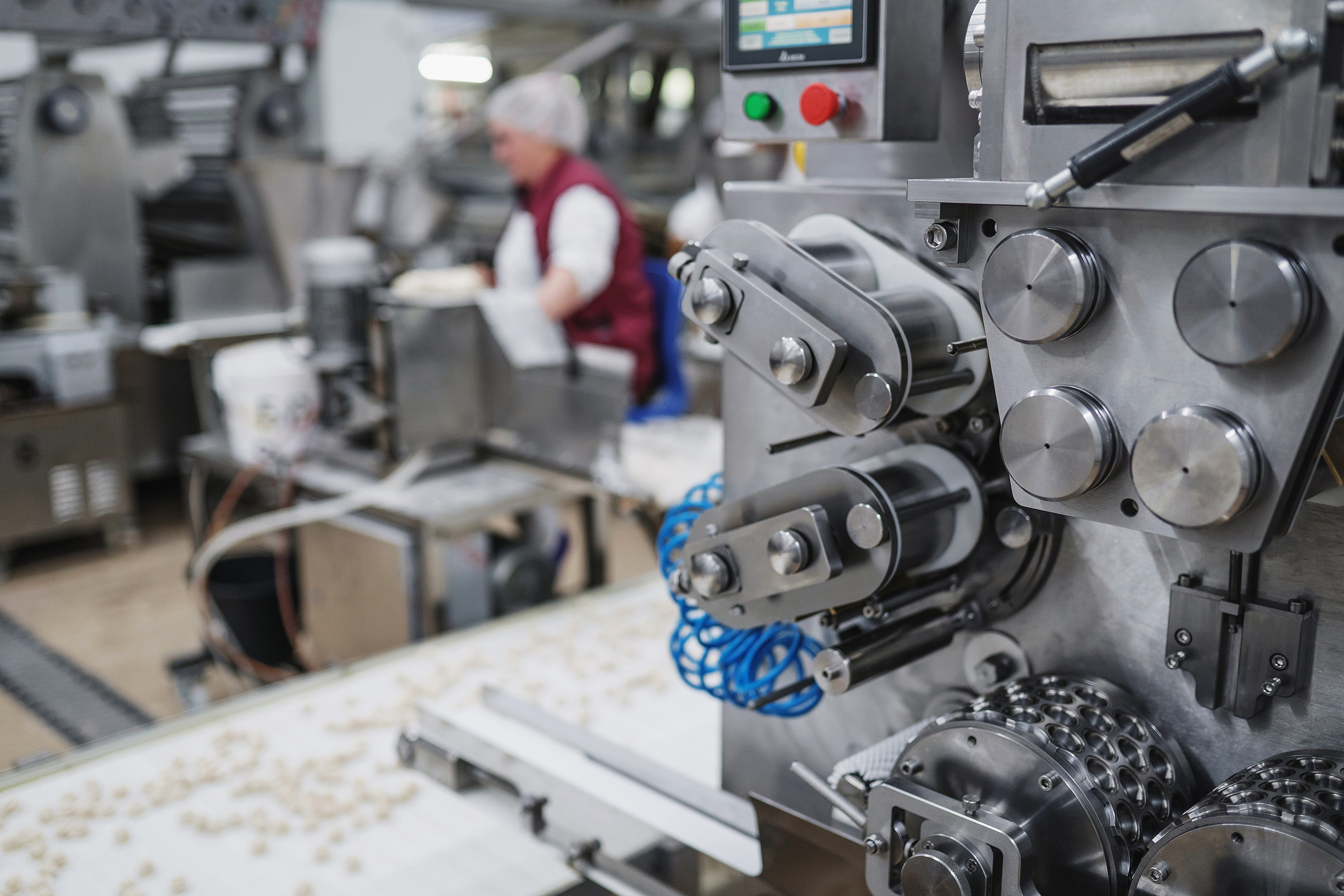 фотографии рабочего процесса на производстве