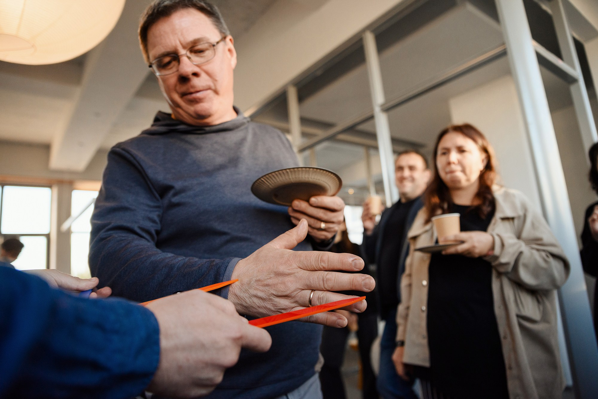 Репортажная сьёмка для R1.Lab Открытие нового офиса!. Константин Солодянкин — свадебный и репортажный фотограф в Екатеринбурге и Верхней Пышме