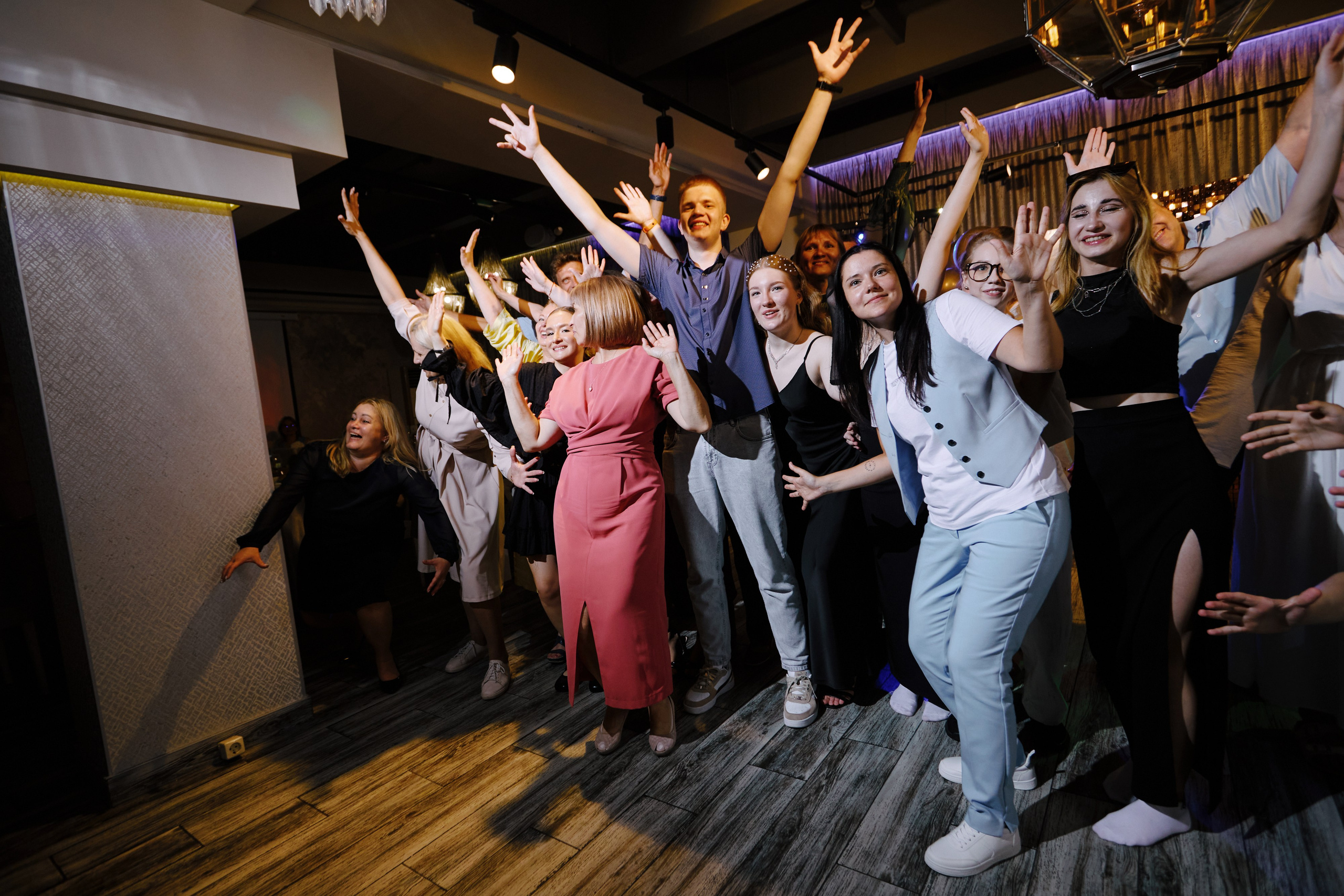 Выпускной 11кл. Портретный и свадебный фотограф в Екатеринбурге Владимир ЛузинЛузин