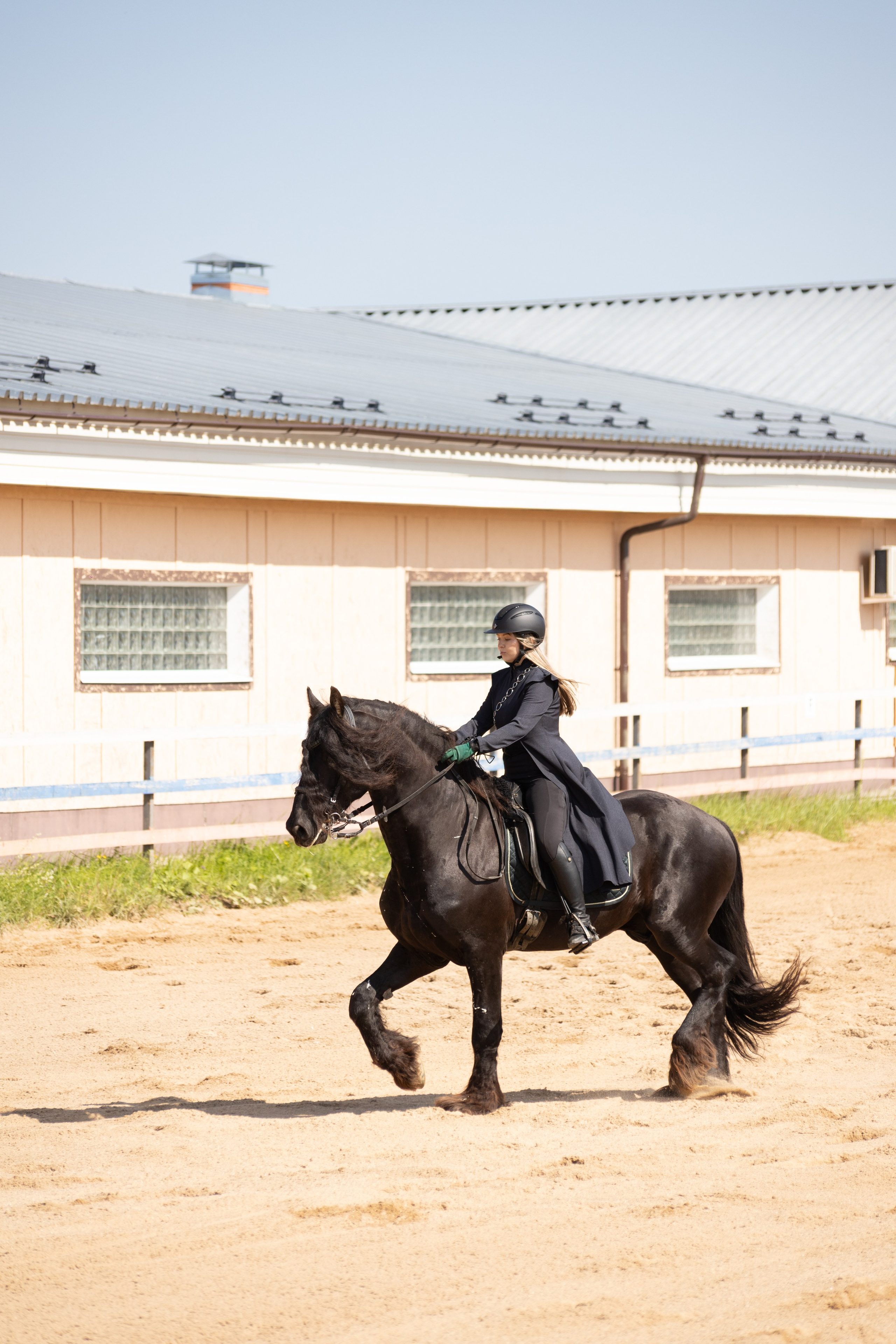 Конюшня. Фотограф в Москве и Истре