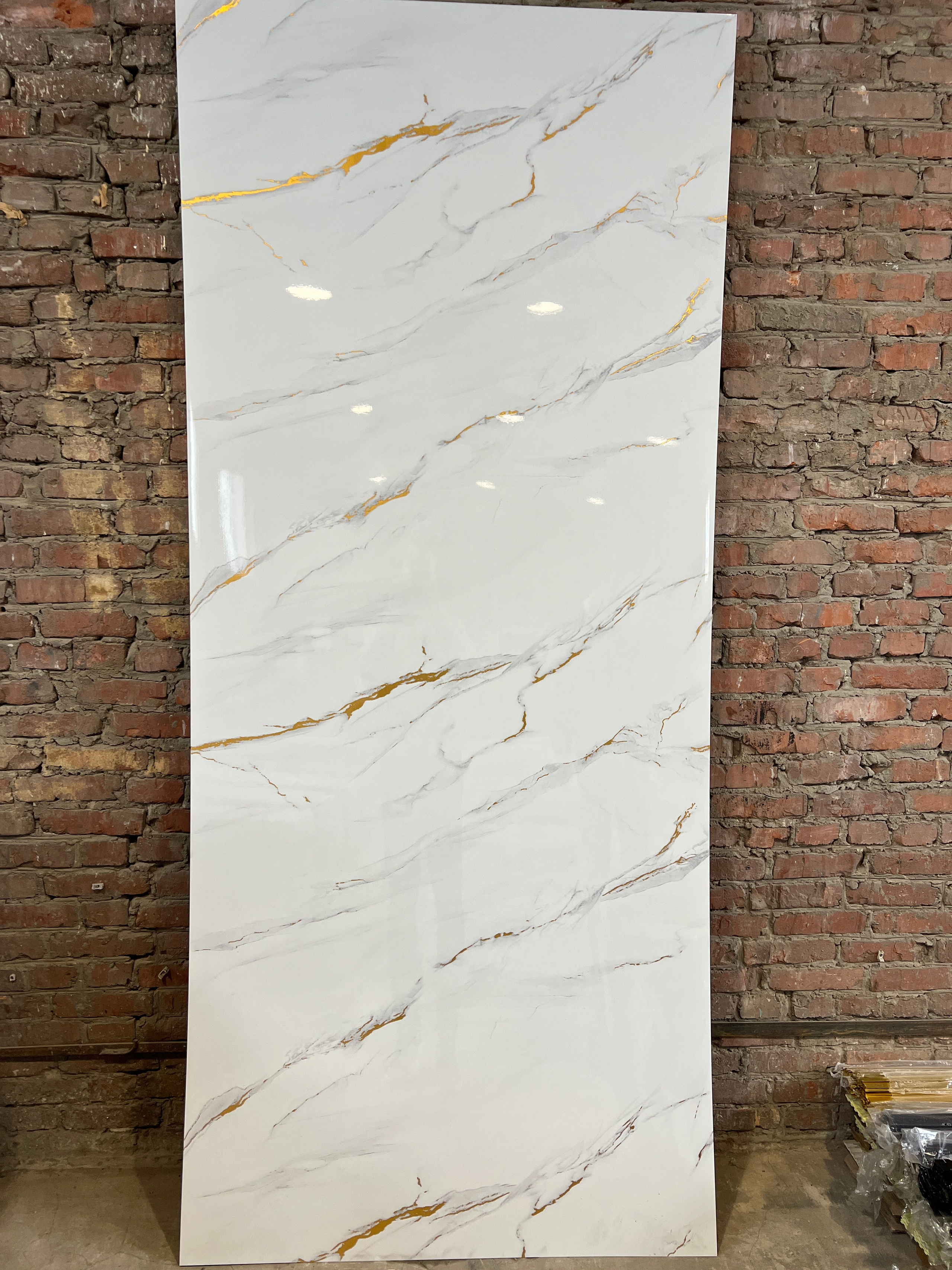 Гибкий мрамор глянцевый