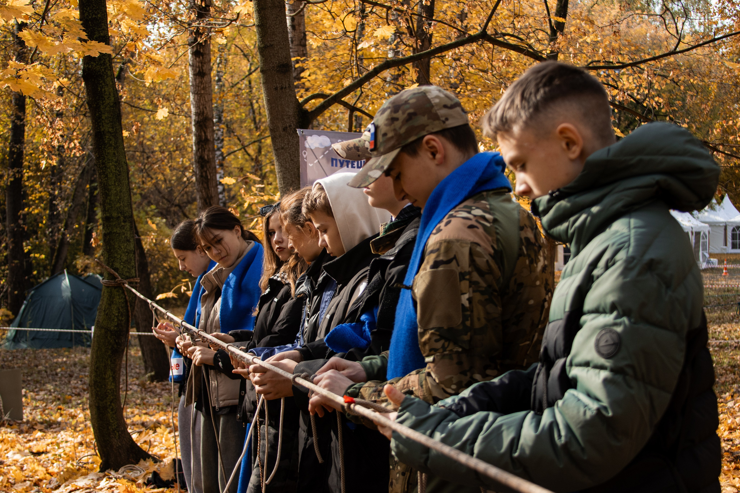 «Первый слёт» региональный туристский слёт Движения Первых города Москвы 2025. Репортажный фотограф в Москве и Зеленограде Виктория Шишова