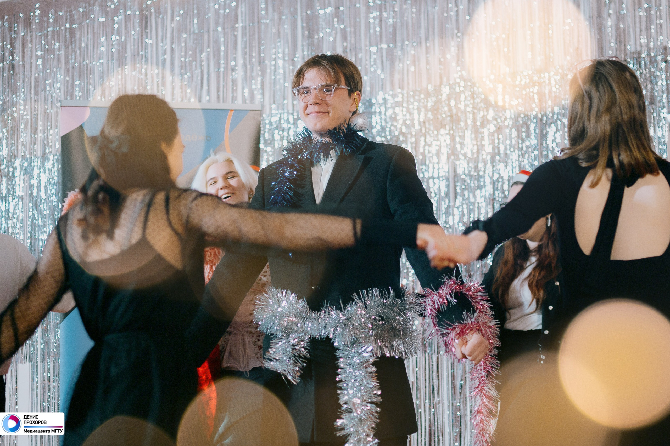 Квартирник «Мет-Гала-Медиа» // 29.11.2024. Денис Прохоров Фотограф в г. Магнитогорск