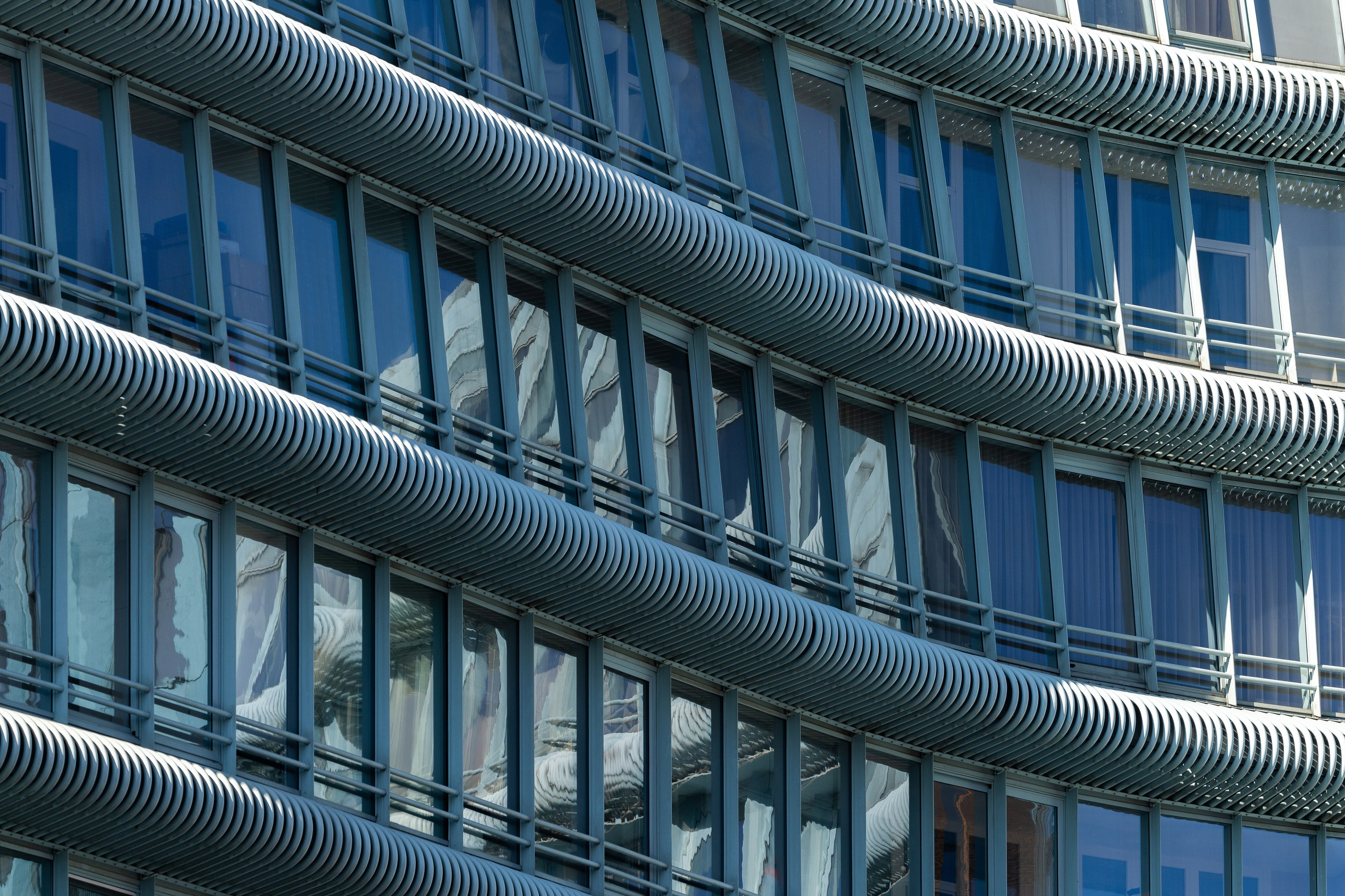 АРХМОСКВА 2024 — ГОРОДСКИЕ ФАКТУРЫ. @tomrus: Рустам Шагиморданов — фотограф