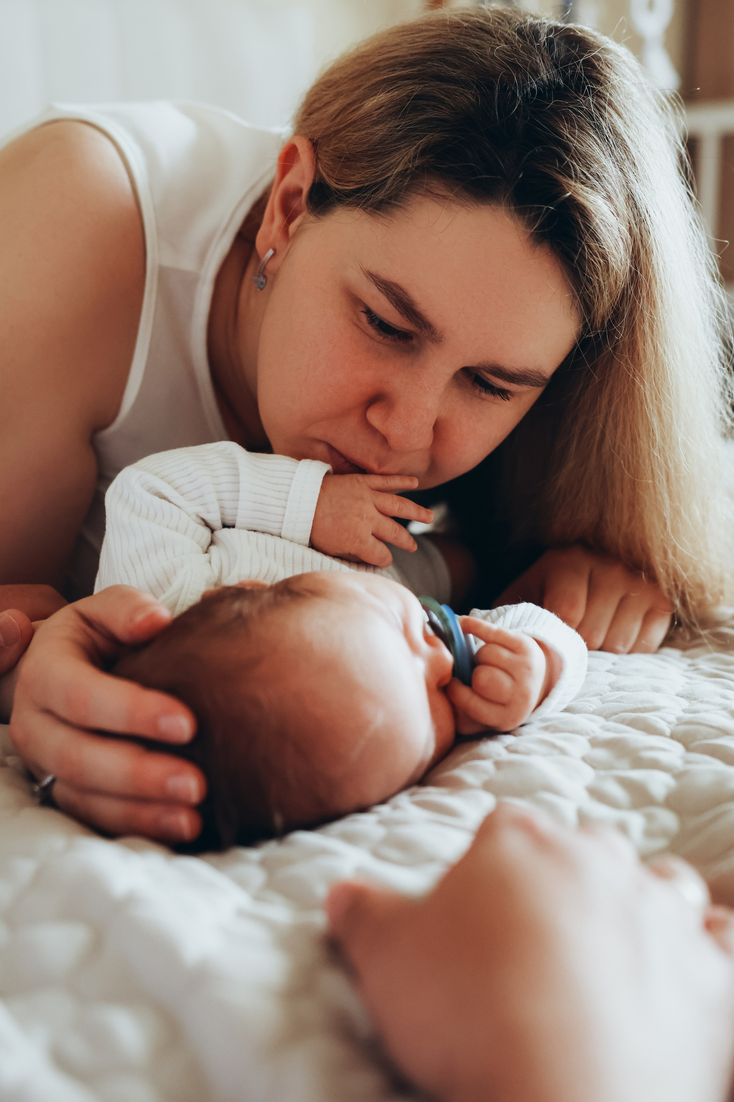 Домашняя семейная фотосессия с новорожденным. Фотограф в Екатеринбурге Пойгина Елена