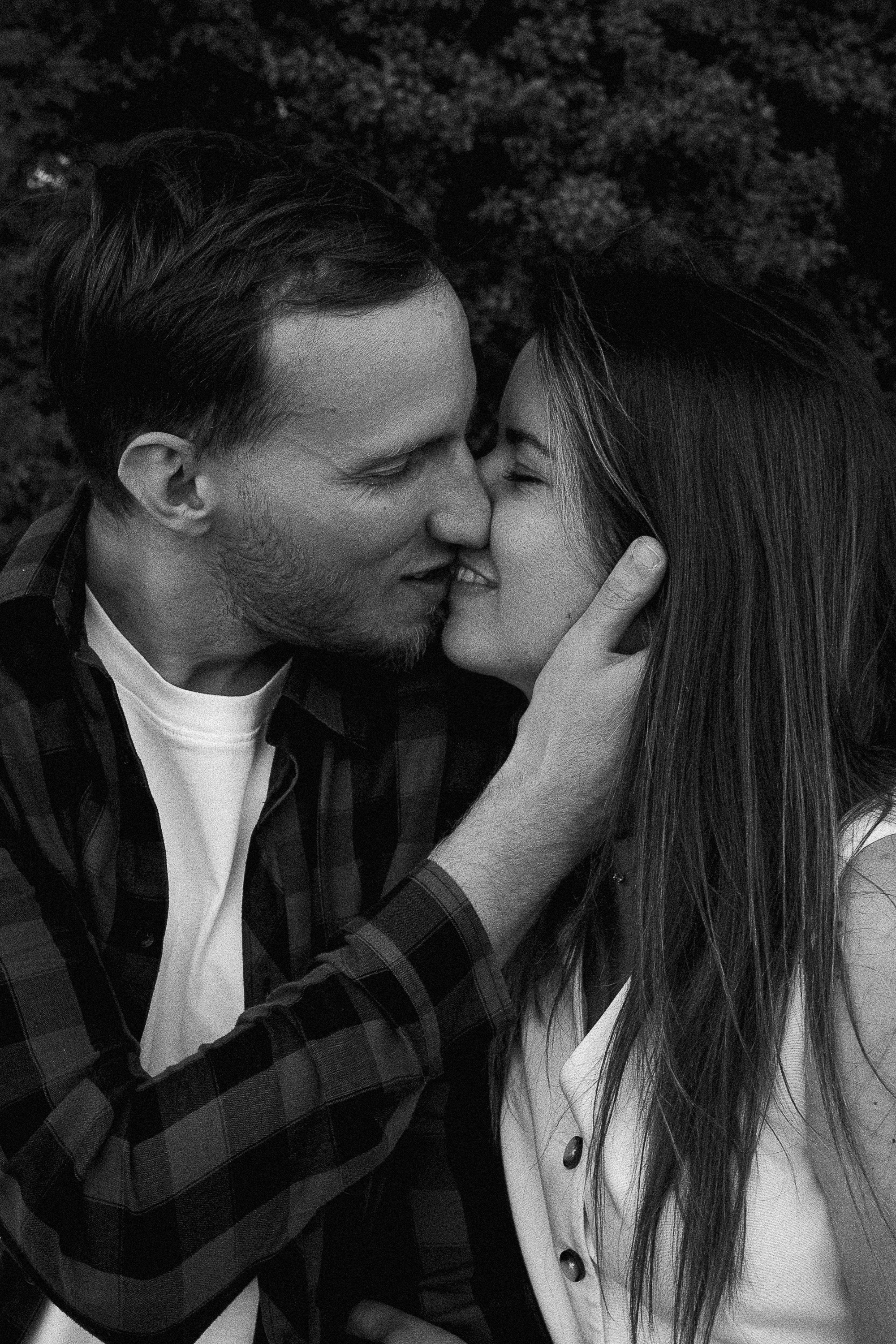 Love Story на Юбилейном озере. Свадебный и семейный фотограф Виолетта Сидельникова. Краснодар, Россия, Беларусь, Европа