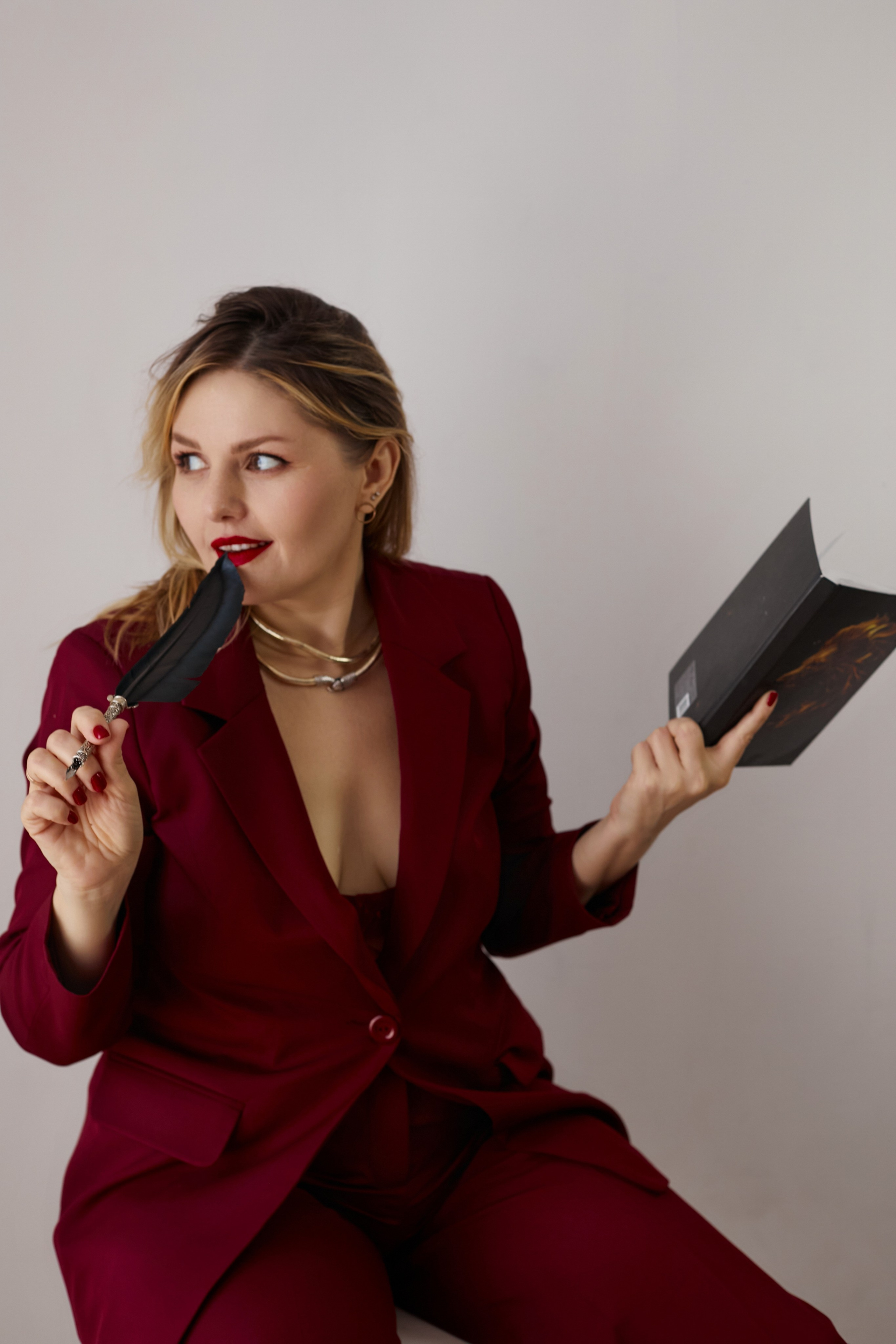 «Современная ведьма». Свадебный и креативный фотограф в ЮФО и МСК