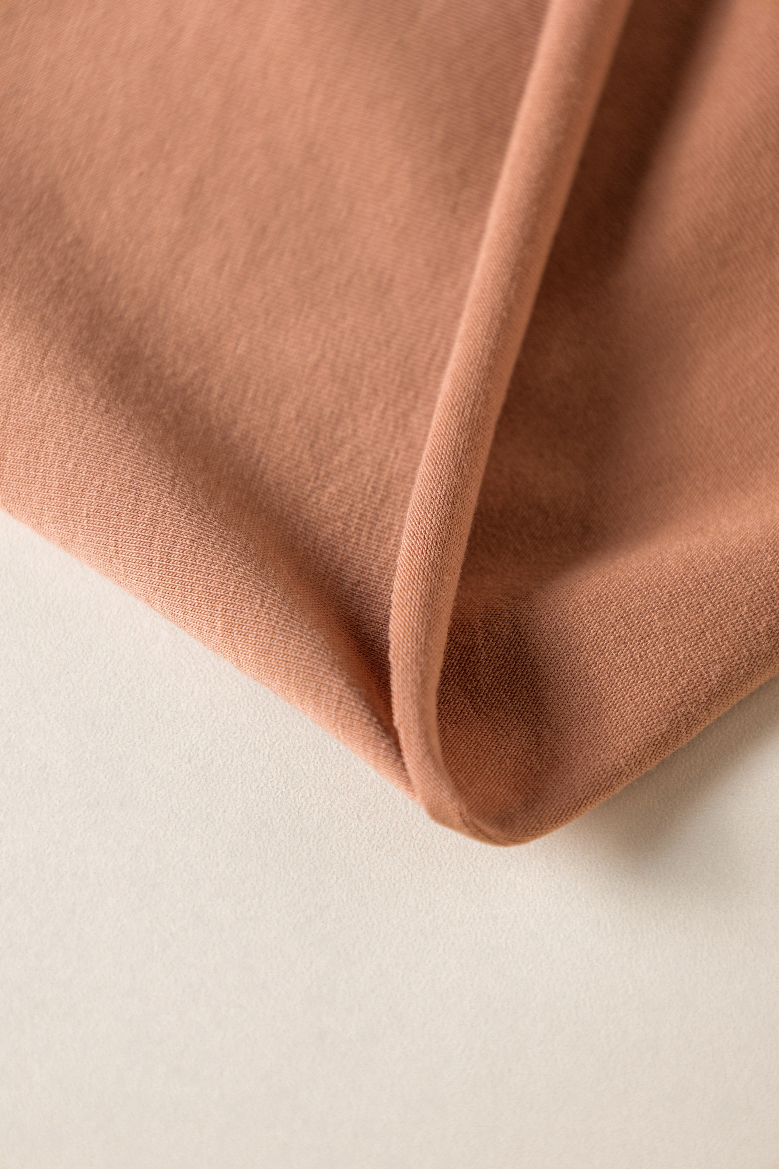 Фотографии изделий из ткани. Предметный фотограф в Москве и Московской области