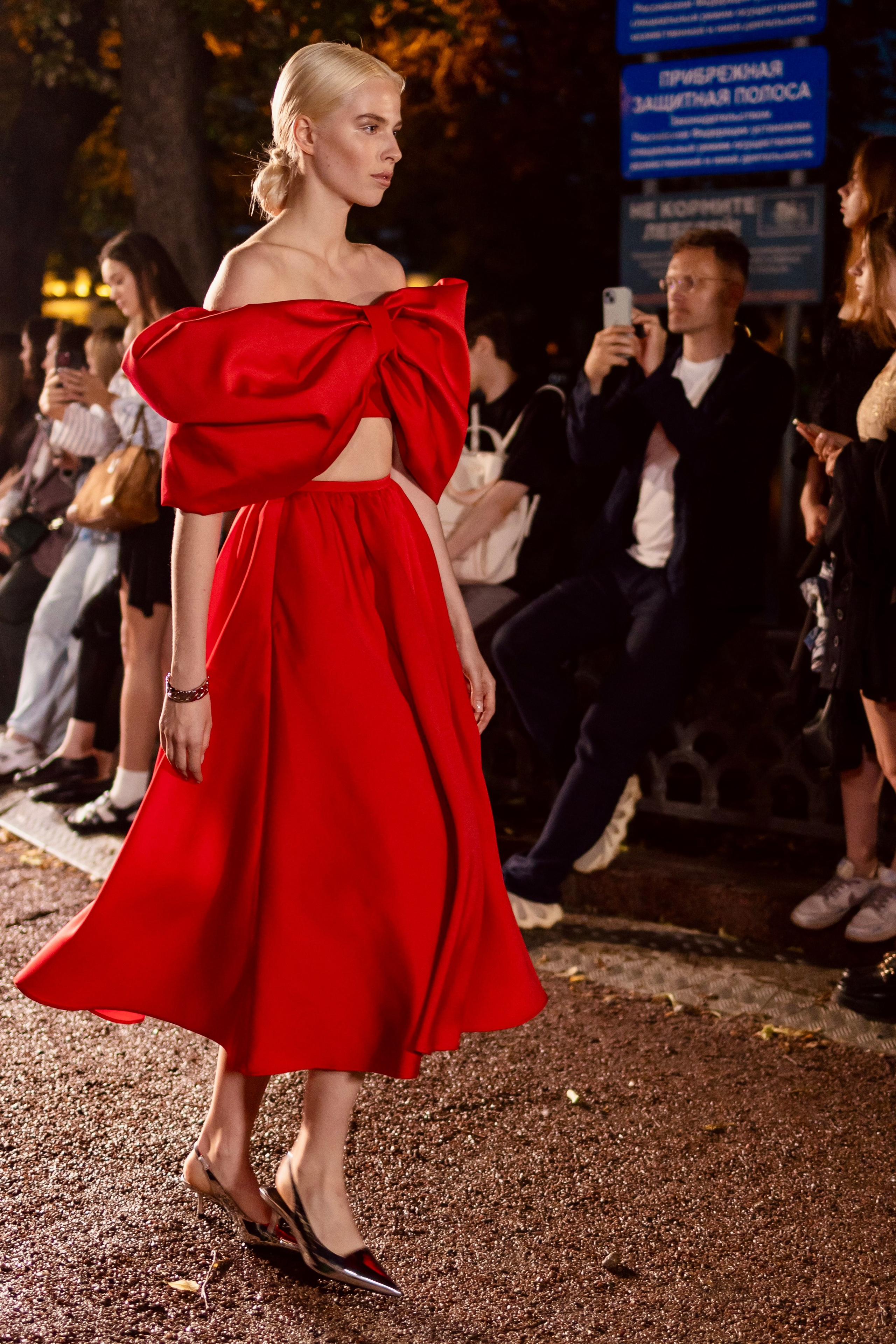 Фото с показа российских брендов на Патриках. Фотосессии и репортаж — Фотограф в Москве — Рина Серёгина