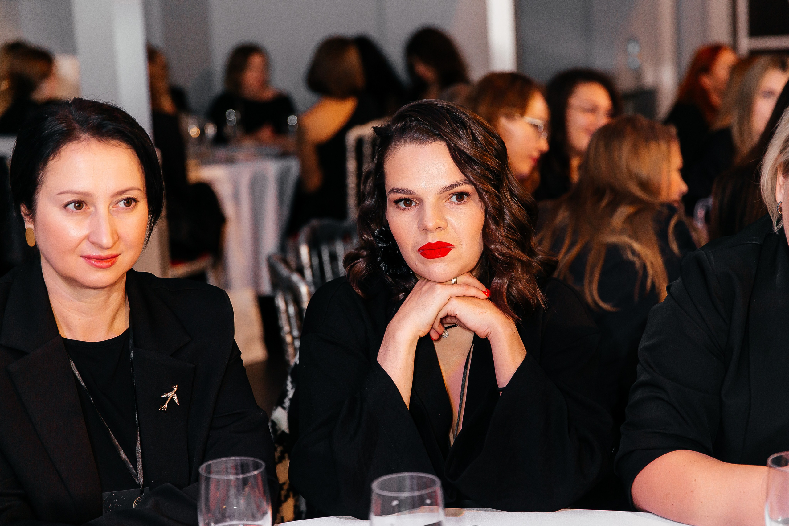 Фотозона+выступление спикеров. Фотограф в Красноярске Надежда Воскресенская