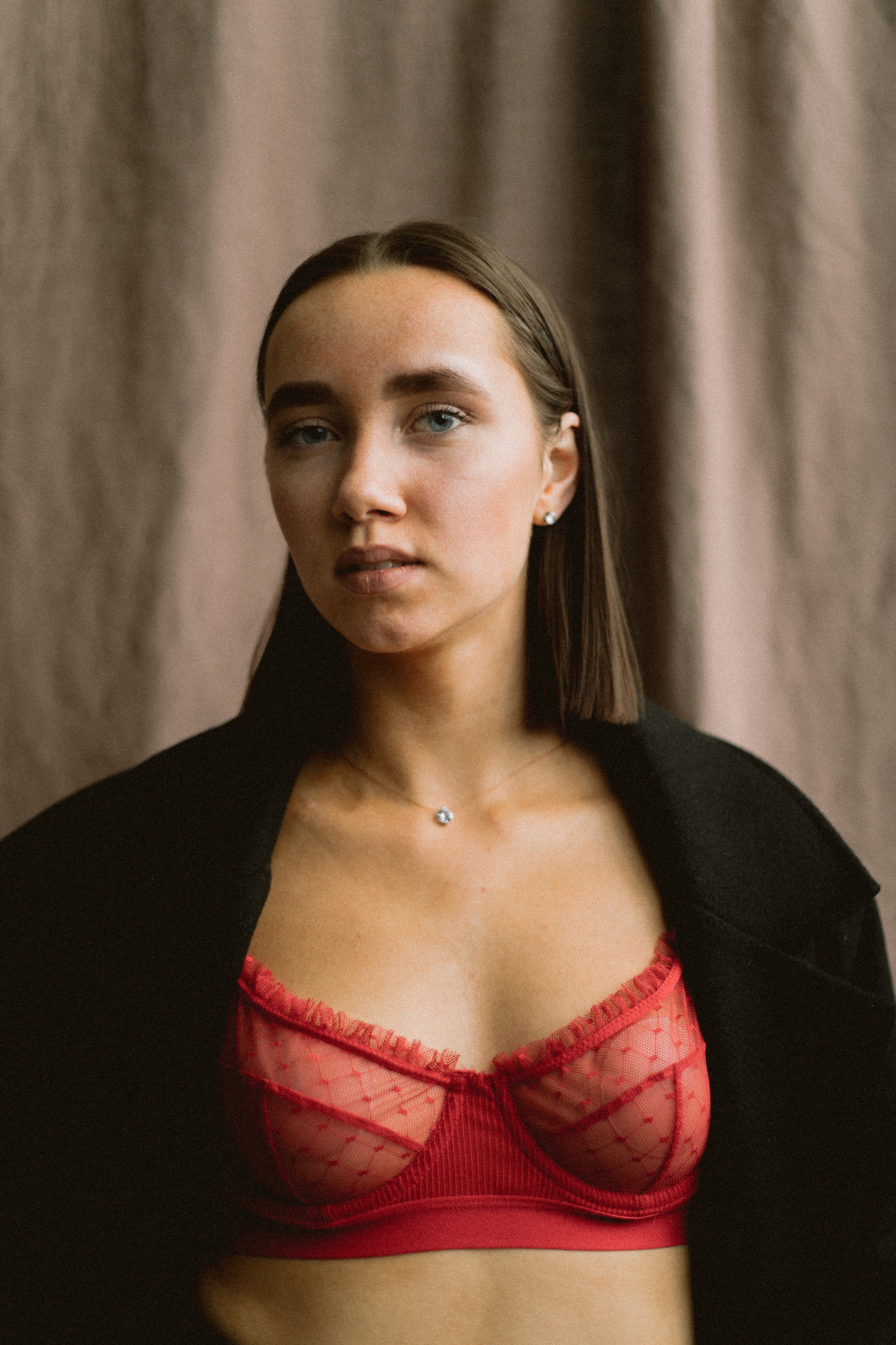 Вика. Главная