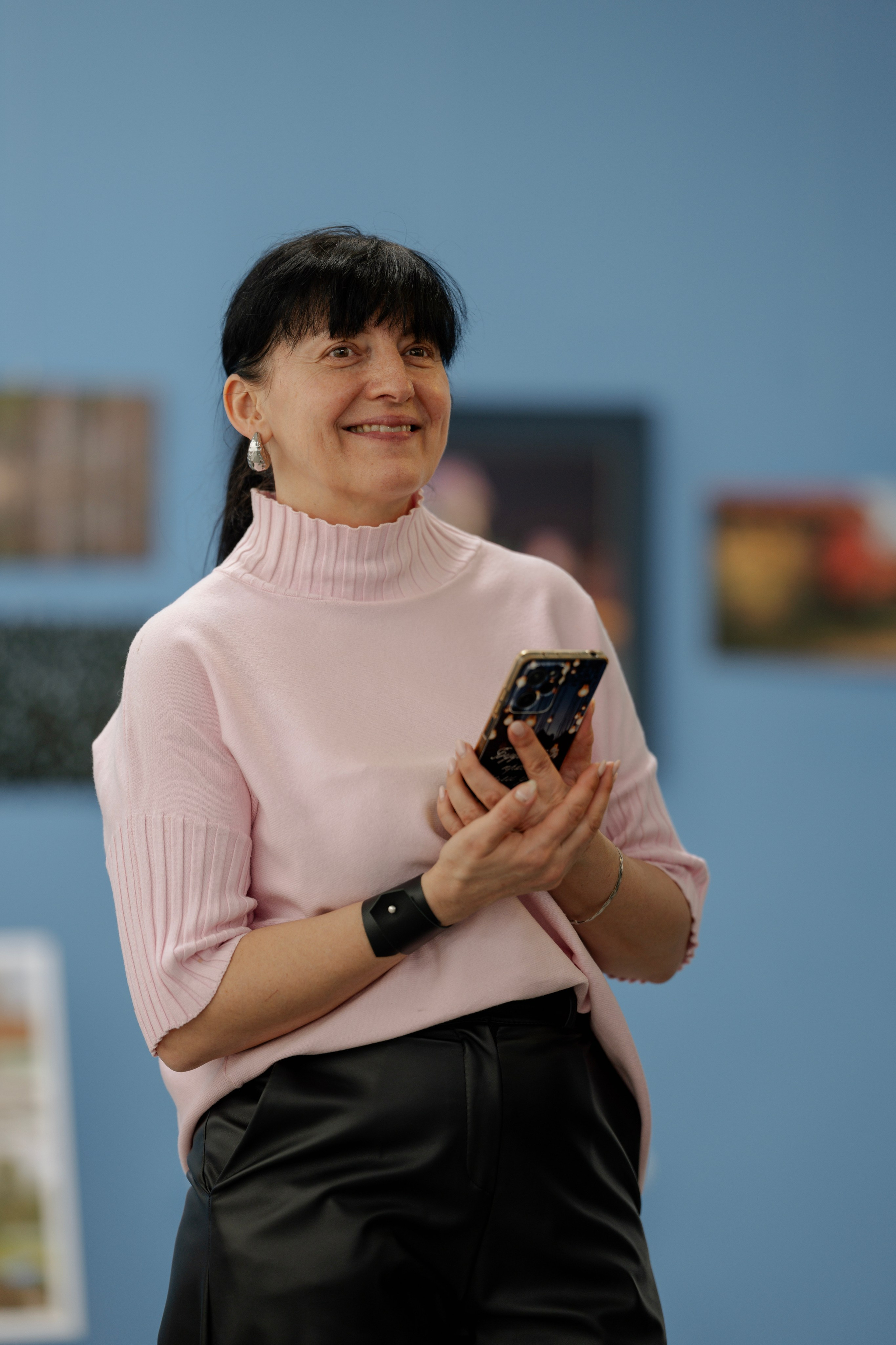 Репортаж с творческой выставки работ фотографа Эдуарда Закирова. Свадебный фотограф в Казани, и Зеленодольске Радик Мухаметов