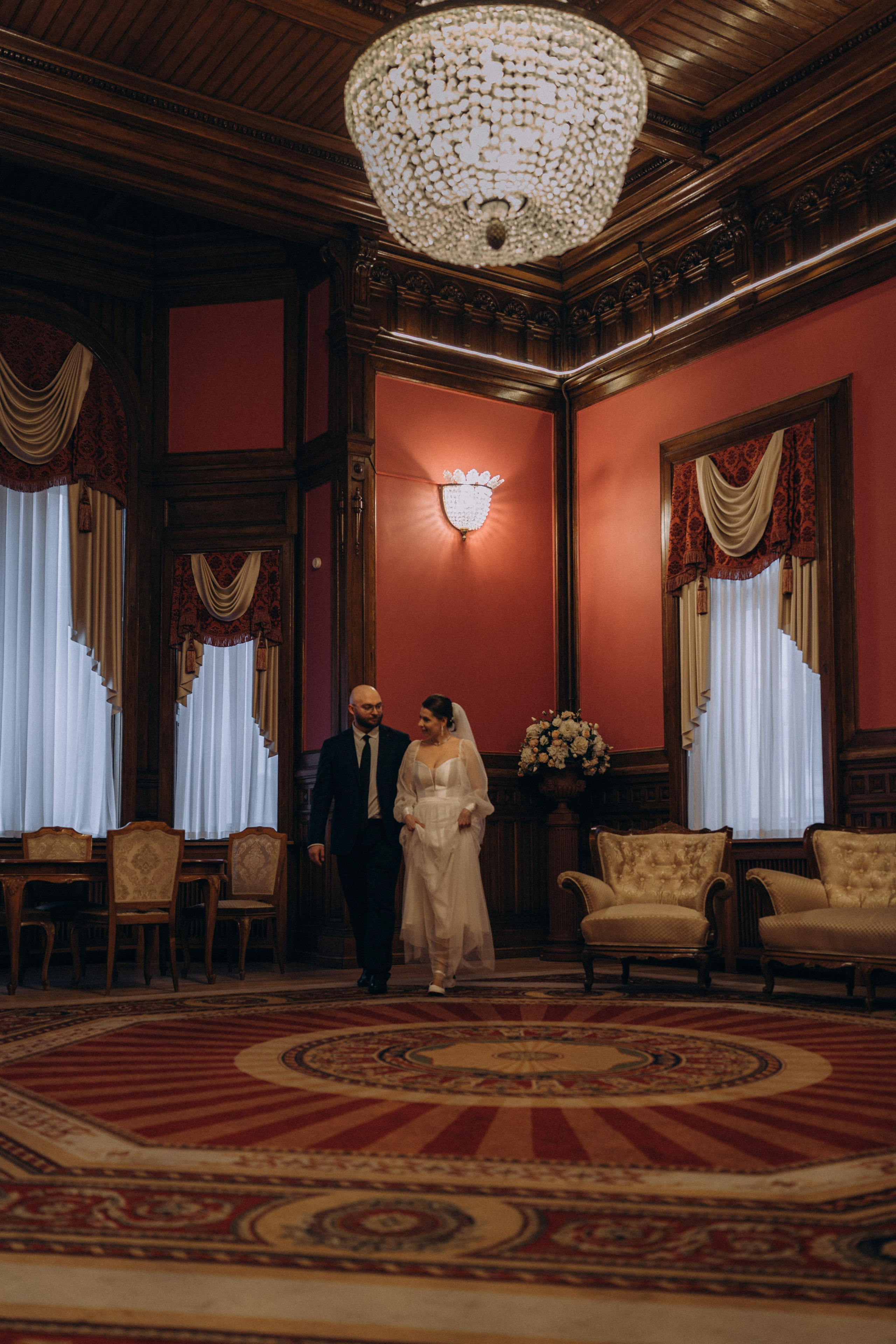 СВАДЕБНАЯ СЬЕМКА ВО ВТОРОМ ДВОРЦЕ (ДЕКАБРЬ) ТАКЖЕ СЬЕМКА В СТУДИИ НА ЧЕРНЫШЕВСКОЙ. Профессиональный фотограф, Санкт-Петербург — Виктория Богомолова