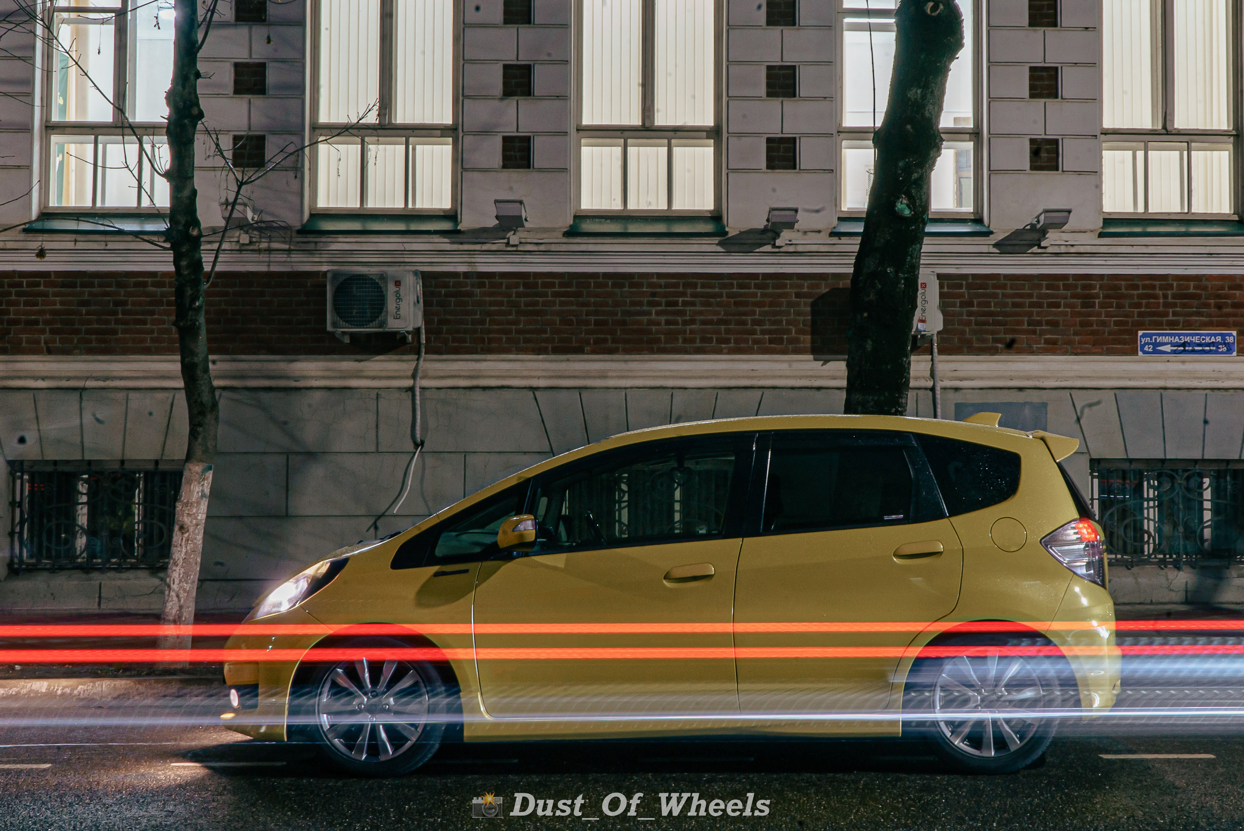 Автомобили