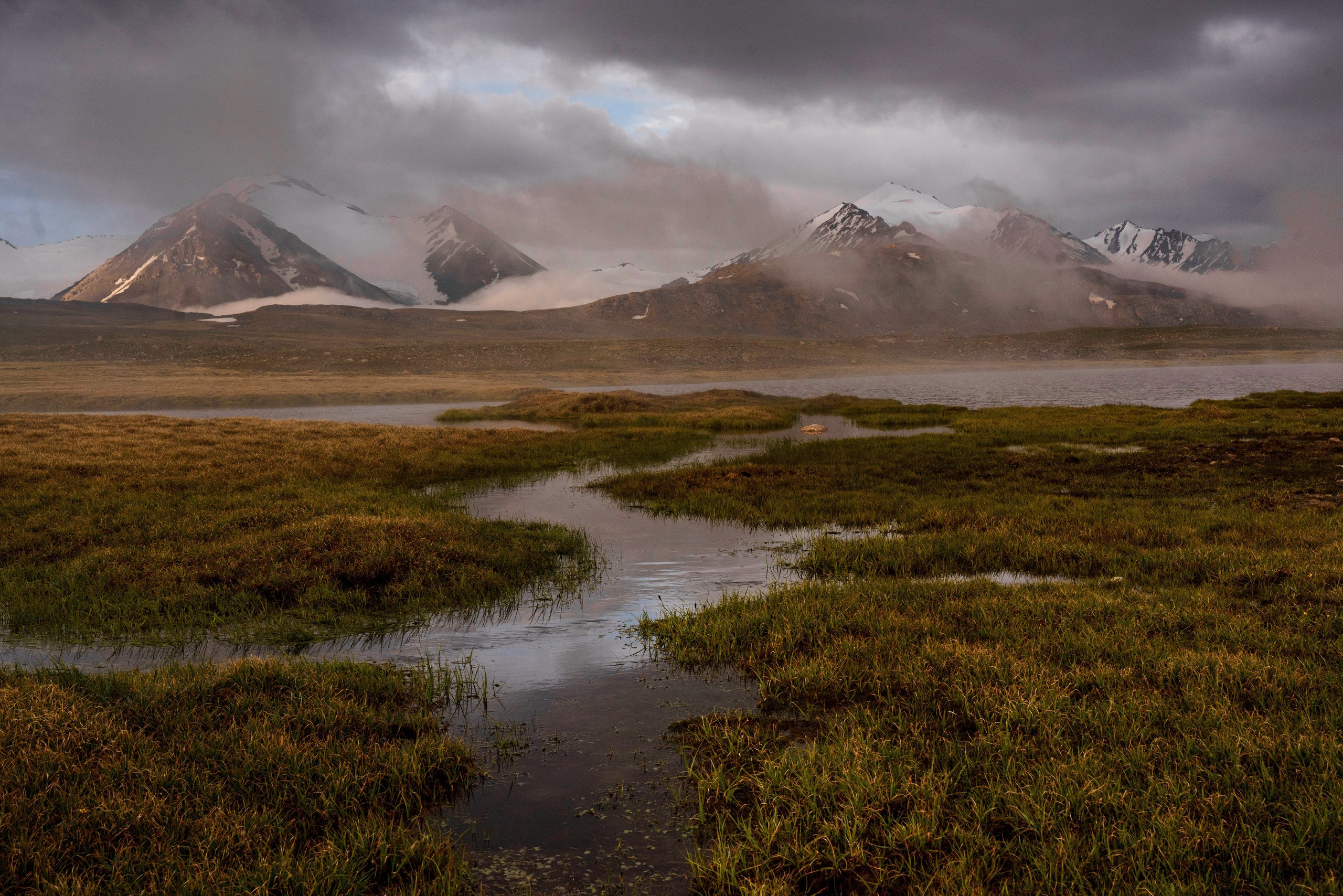 Тянь-Шань. Фотограф в Красноярске Нерозя Александр. Пейзаж, природа, портрет