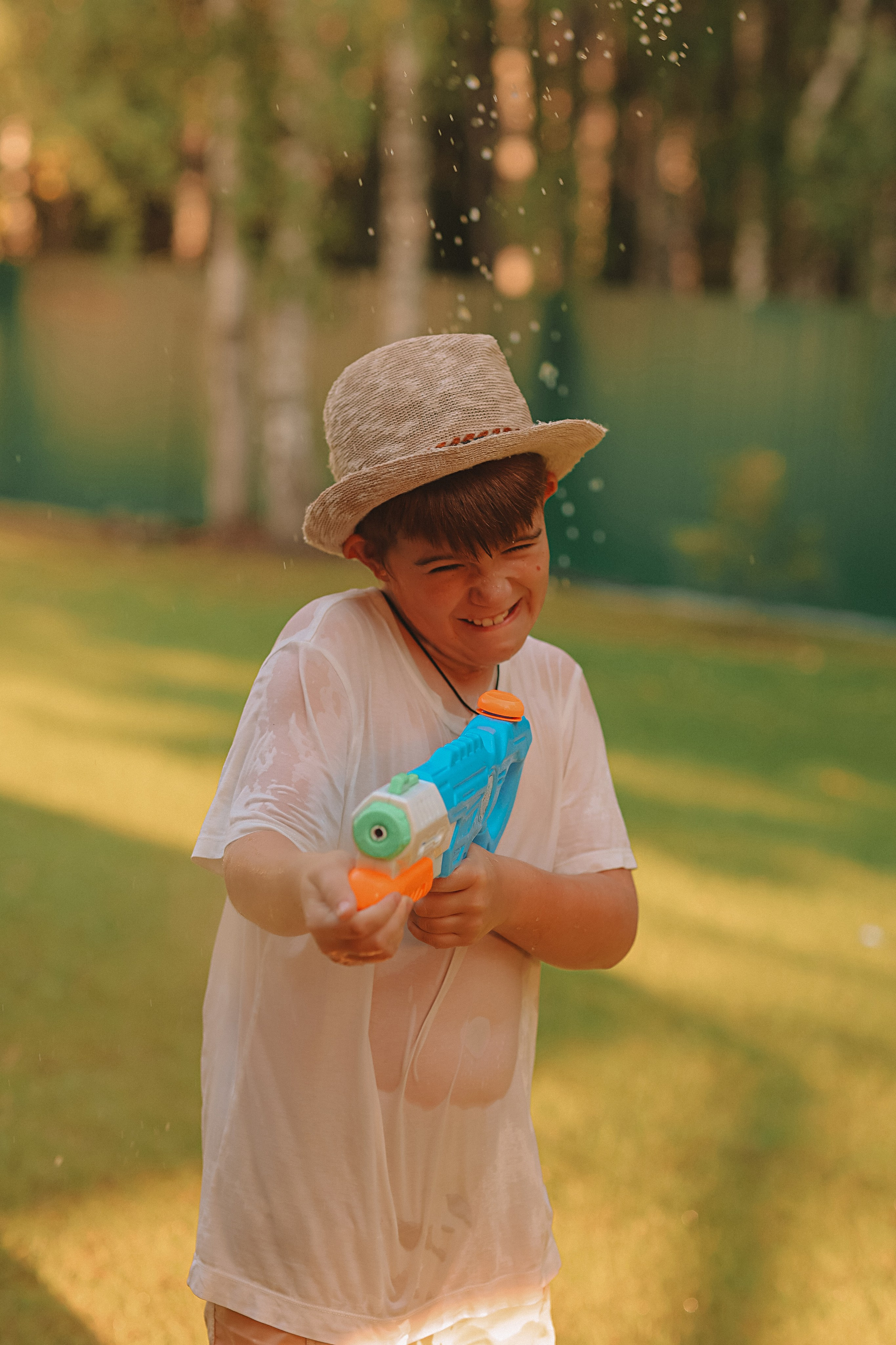 Стирка у дома. Семейный фотограф Тюмень, фотограф на роды Салмина Мария