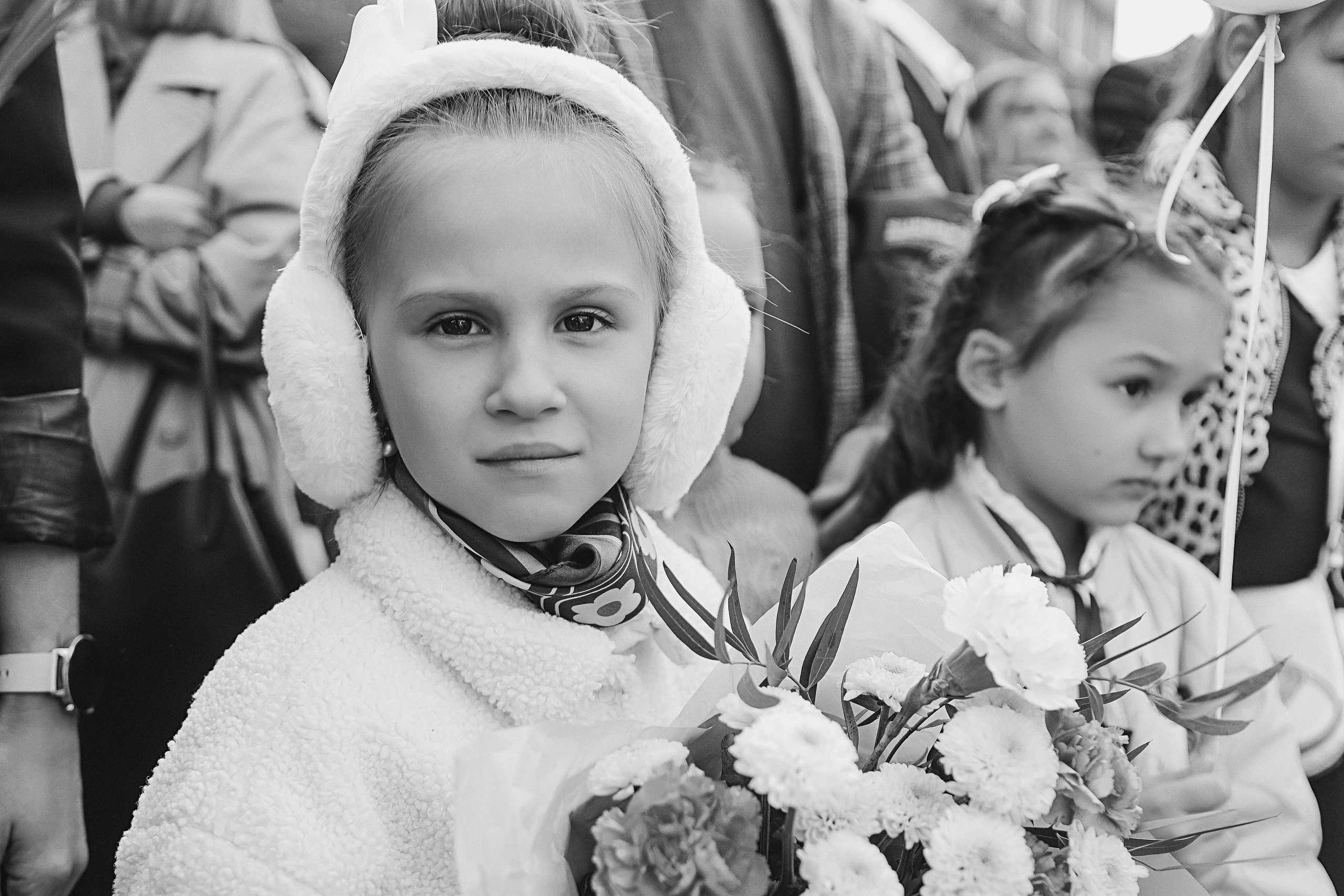 1 сентября линейка+кл час+портреты. Семейный фотограф Тюмень, фотограф на роды Салмина Мария