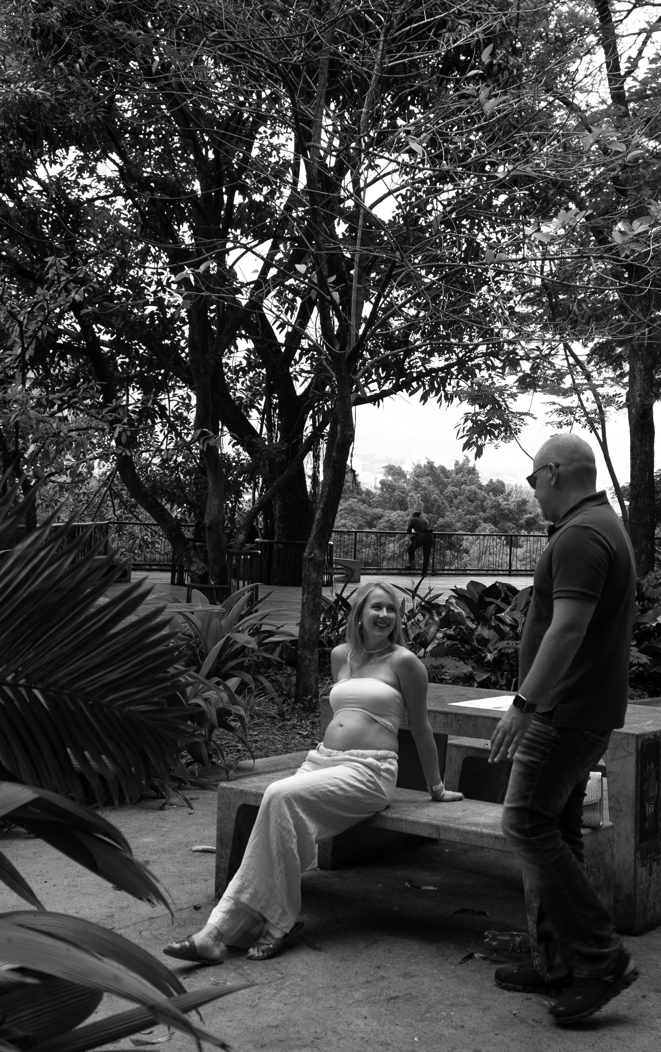 Sasha y «la familia / and the family». Wedding Photographer in Barcelona and Medellin