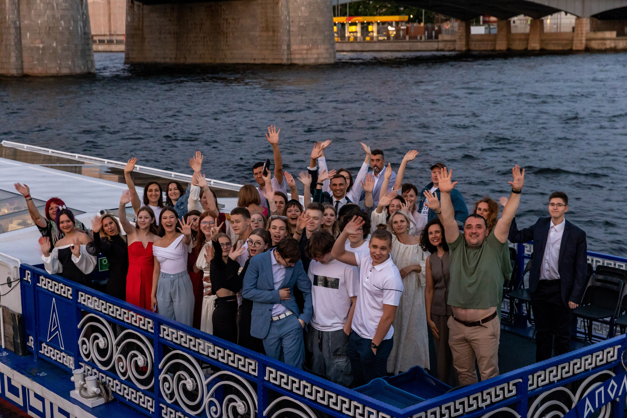 Выпускной на караблике 9 класс. Фотограф в Санкт-Петербурге Закута Ольга