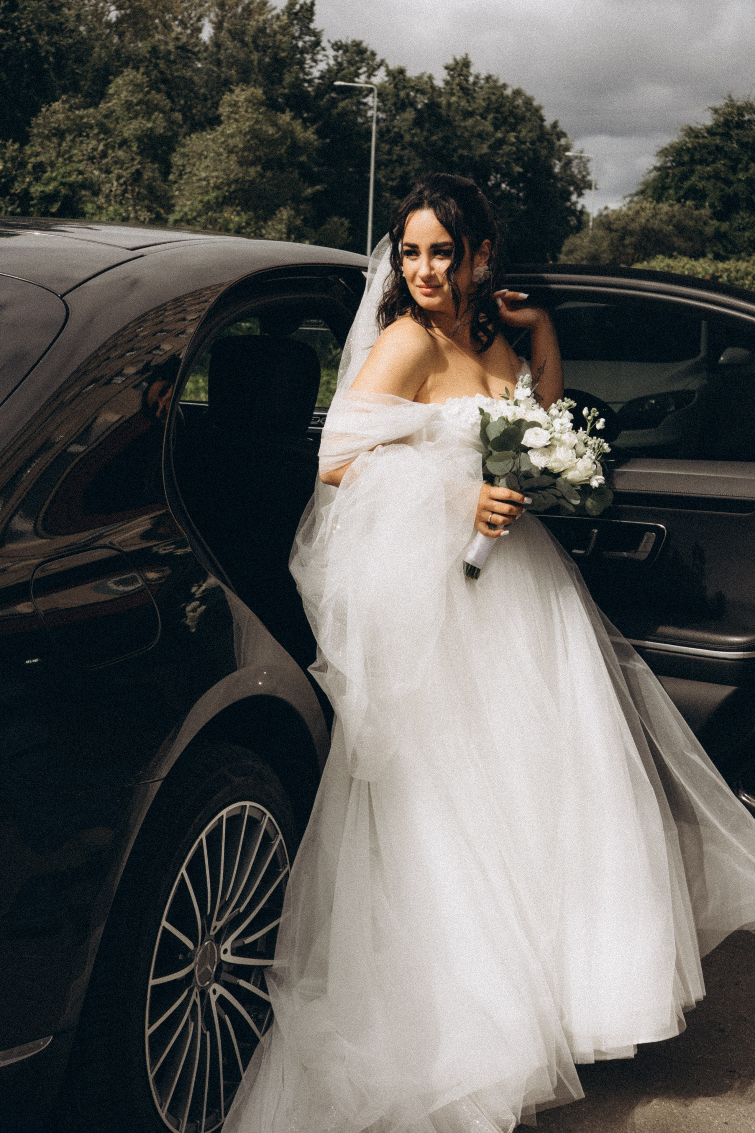 СВАДЕБНАЯ ПРОГУЛКА РЕСТОРАН МЫ ЖЕ НА ТЫ И ФОТОСЕССИИЯ С АВТОМОБИЛЕМ. Профессиональный фотограф, Санкт-Петербург — Виктория Богомолова