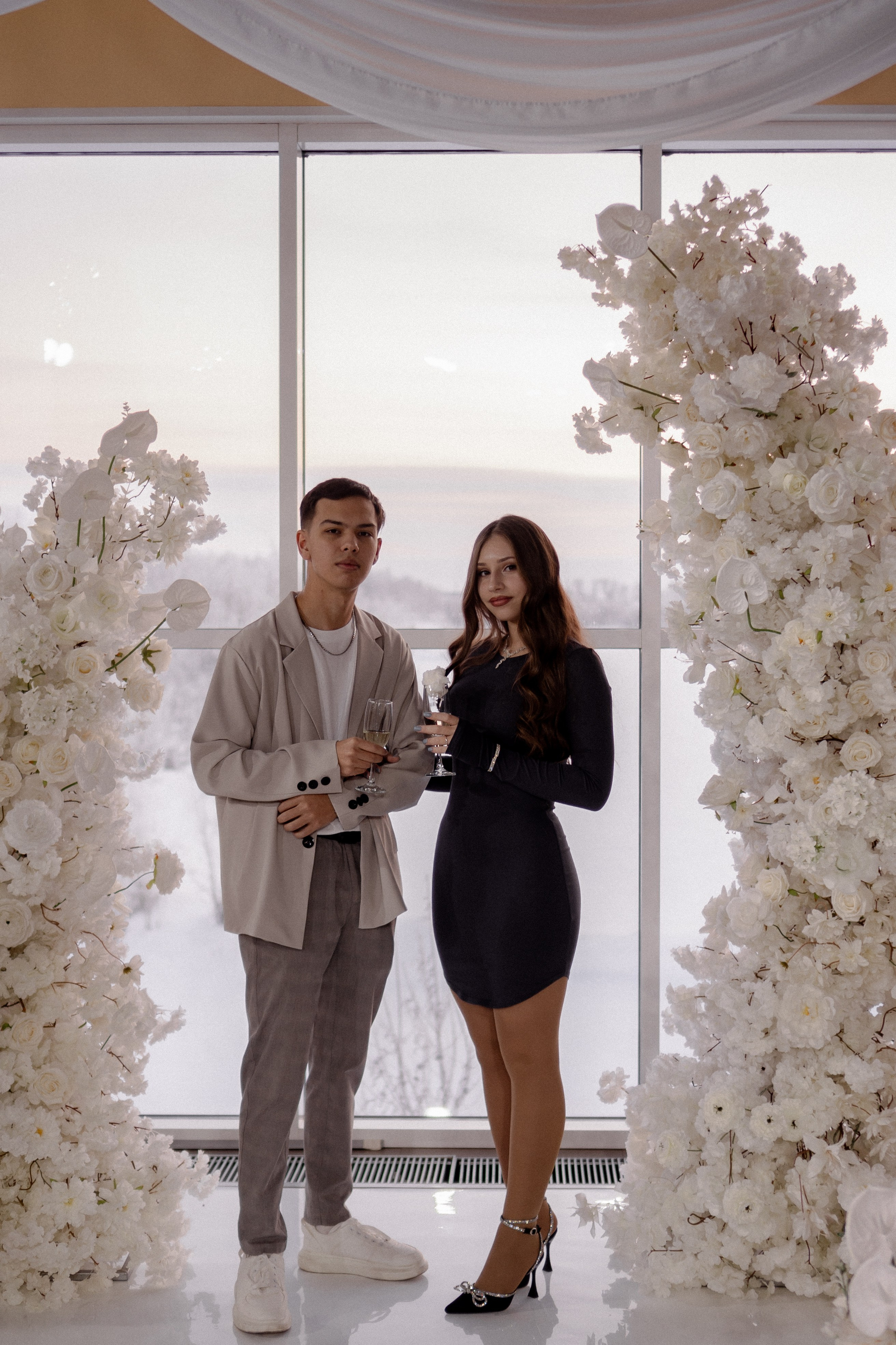 СВАДЕБНАЯ СЬЕМКА СБОРОВ В ОТЕЛЕ И ВЫЕЗД НА ЦЕРЕМОНИЮ (СНЯТО В СИБИРЕ В НИЖНЕВАРТОВСКЕ). Профессиональный фотограф, Санкт-Петербург — Виктория Богомолова