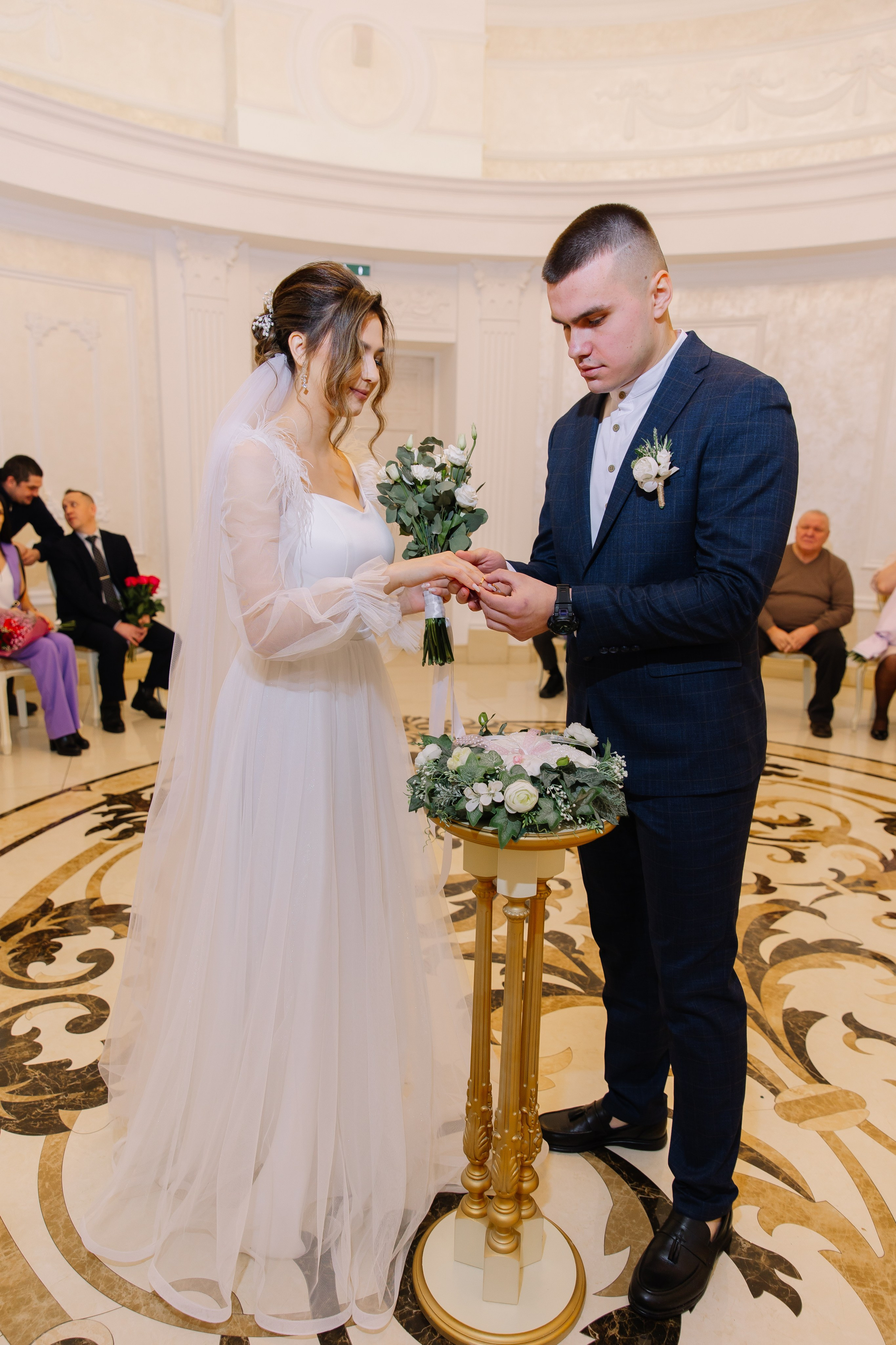 Загс Даниил & Анастасия. Свадебный фотограф в Новосибирске Лидия Александровна