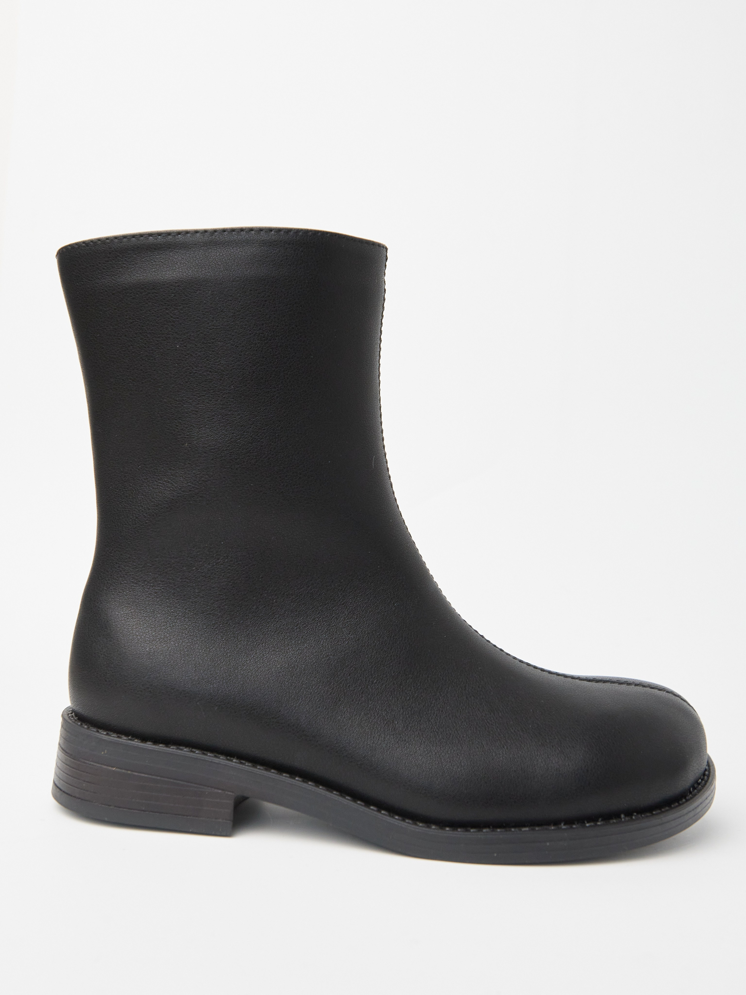 Босоногие сапоги. Продакшен г. Москва Генерация и съемки