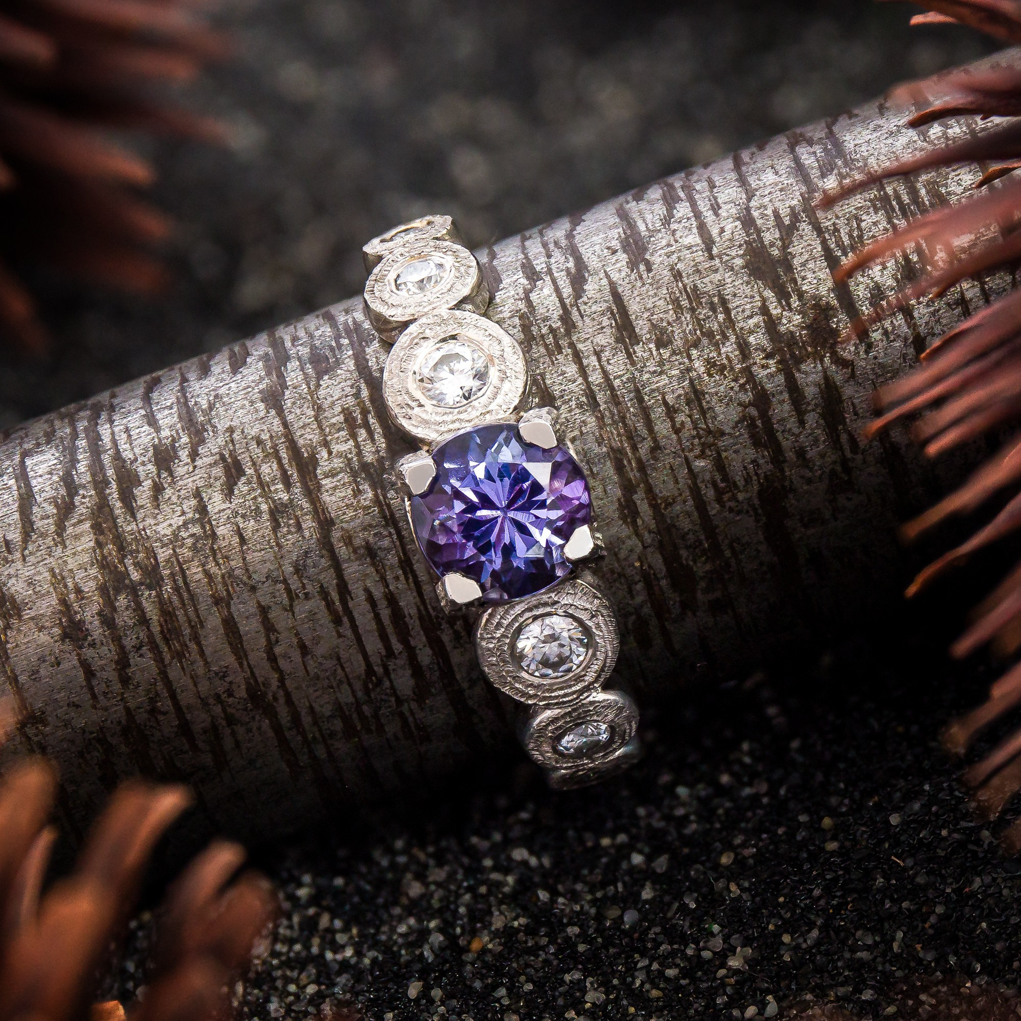 IRStudio: фотосъемка ювелирных изделий. Рекламный и предметный фотограф Марченков Антон