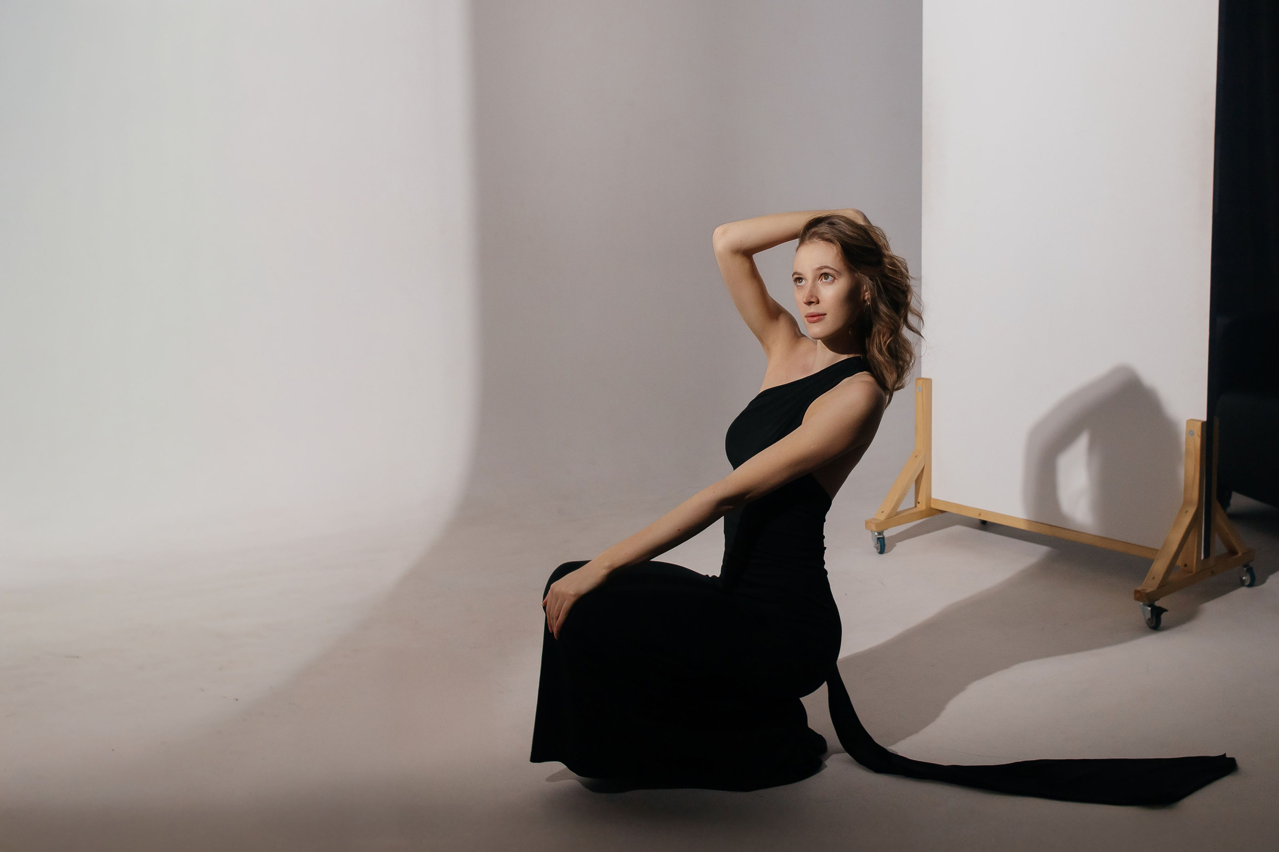 Индивидуальная фотосъемка в фотостудии Нижнего Новгорода. Свадебный фотограф и фотограф Love-Store в Нижнем Новгороде Анастасия